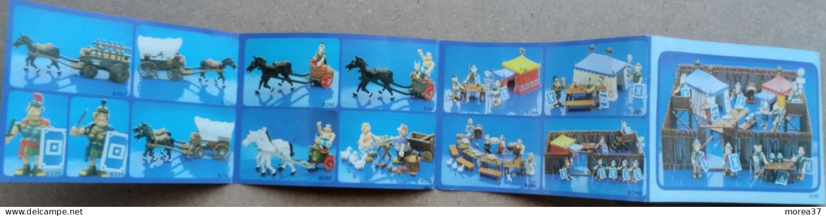 LOT De Figurines Et Accessoires + Livret Play Astérix   Astérix Et Obelix  De Play Astérix - Asterix & Obelix