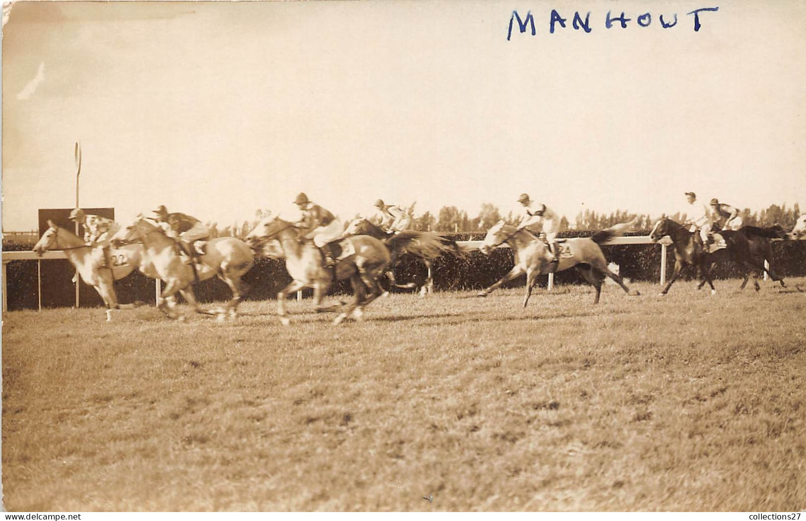 LOT DE 42 CARTES PHOTO -1934 / 1937 - CHEVAUX DE COURSE- HIPPODROME DU CAIRE EGYPTE