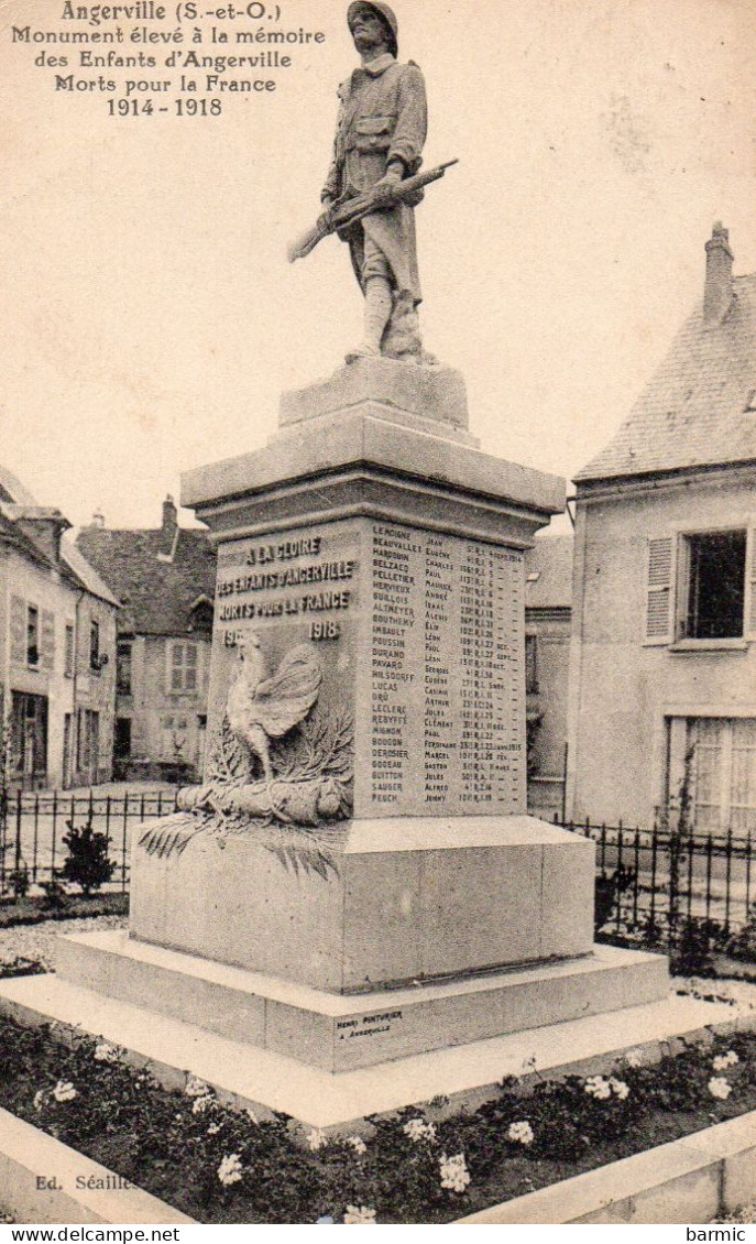 ANGERVILLE, MONUMENT ELEVE A LA MEMOIRE DES ENFANTSD ANGERVILLE 1914-1918   REF 8165 SGD - Monuments Aux Morts