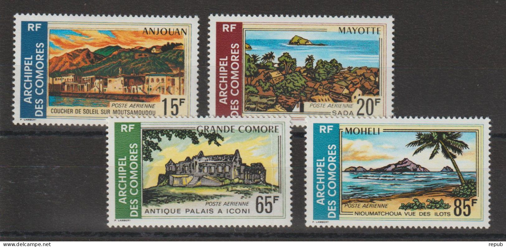 Comores 1971 Sites Des Comores PA 32-35, 4 Val ** MNH - Airmail