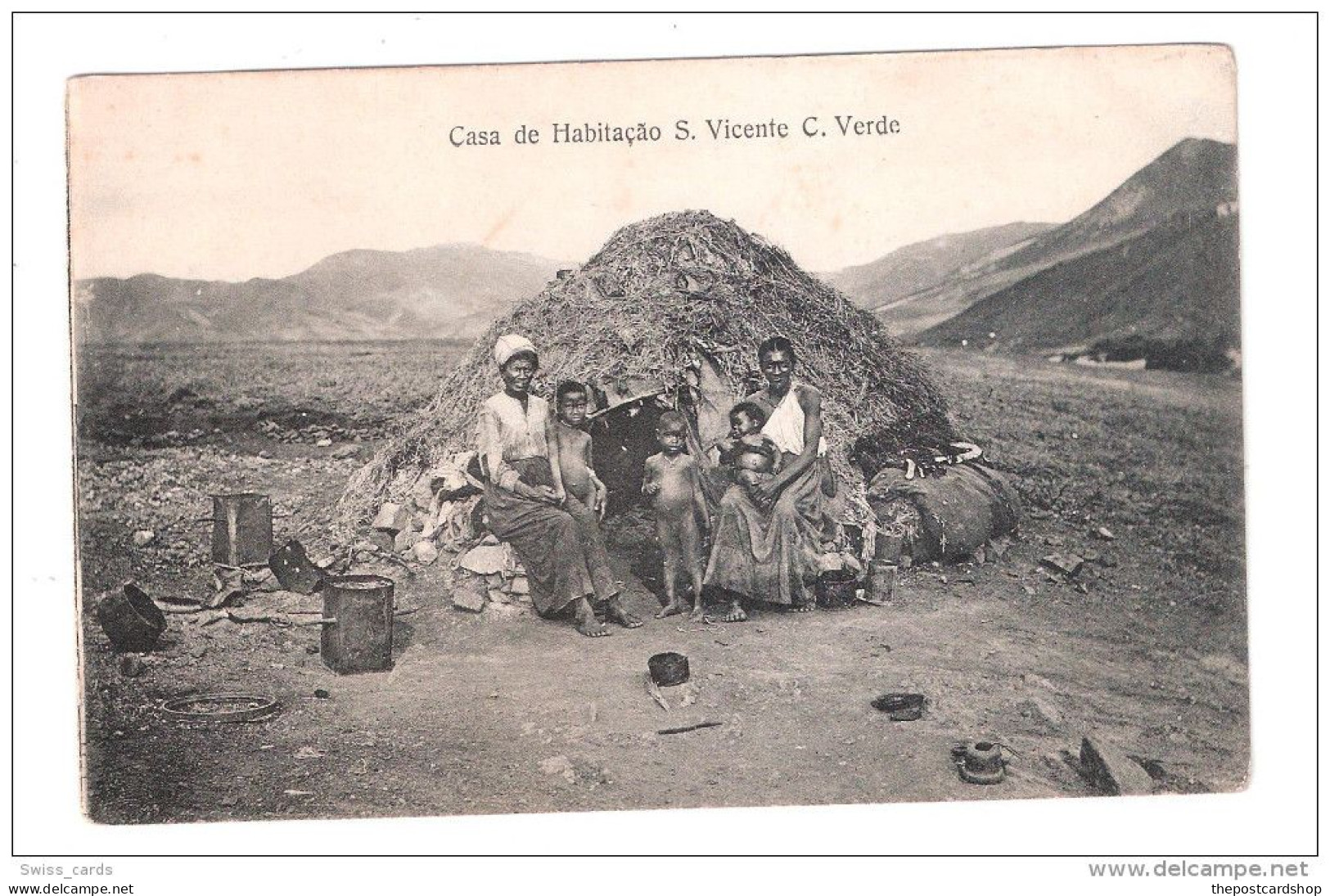 Cape Verde Casa De Habitacao S.Vicente Cabo Verde PLAIN BACK POSTCARD ETHNIC PEOPLE BY RUBBISH DUMP ? - Capo Verde