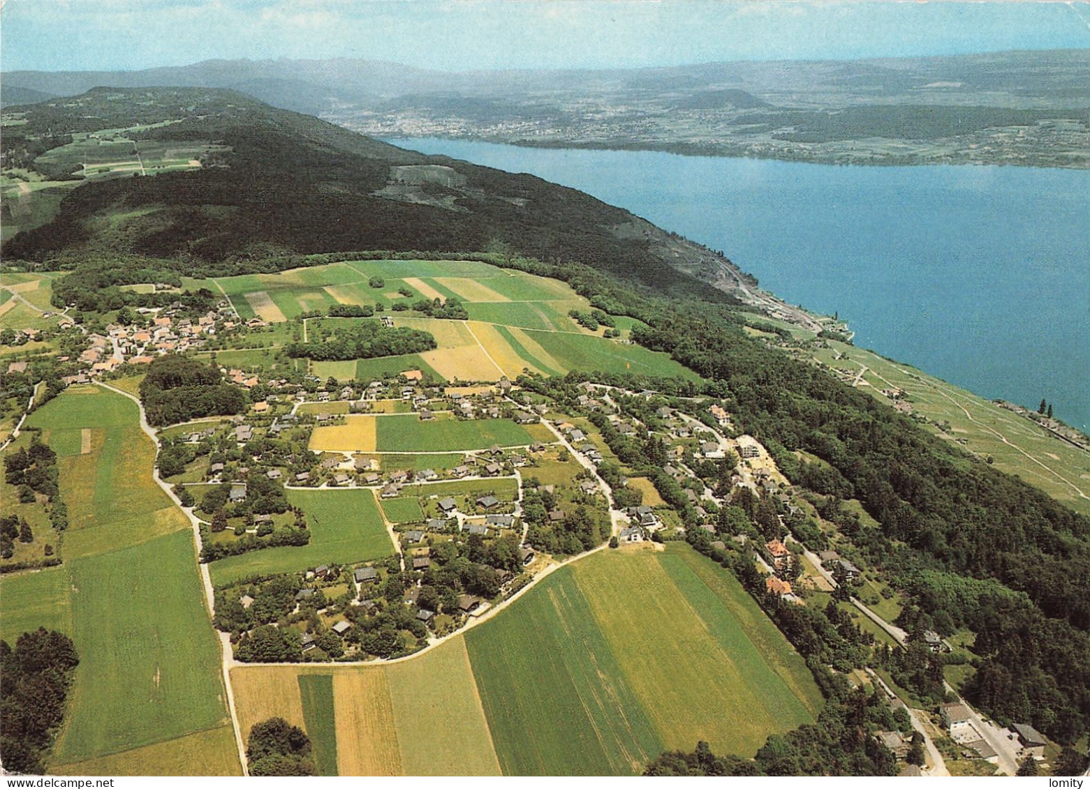 Suisse Preles Village Vue Aérienne  CPM + Timbre Cachet 1986 - Prêles