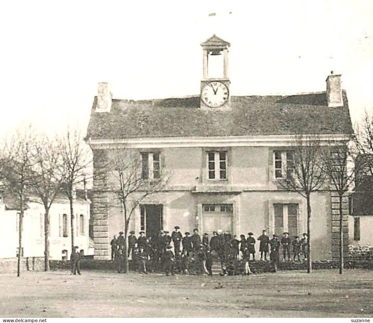 PONT-SCORFF - La MAIRIE - Animée - Pont Scorff