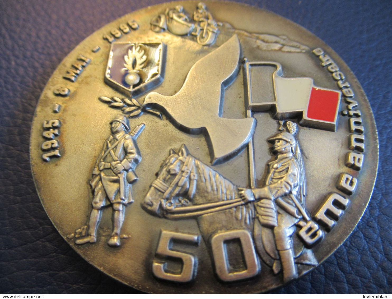 Médaille De Table / 50éme Anniversaire De La Fin De La Seconde Guerre Mondiale/ 1945- 8 Mai - 1995             MED428 - Frankreich