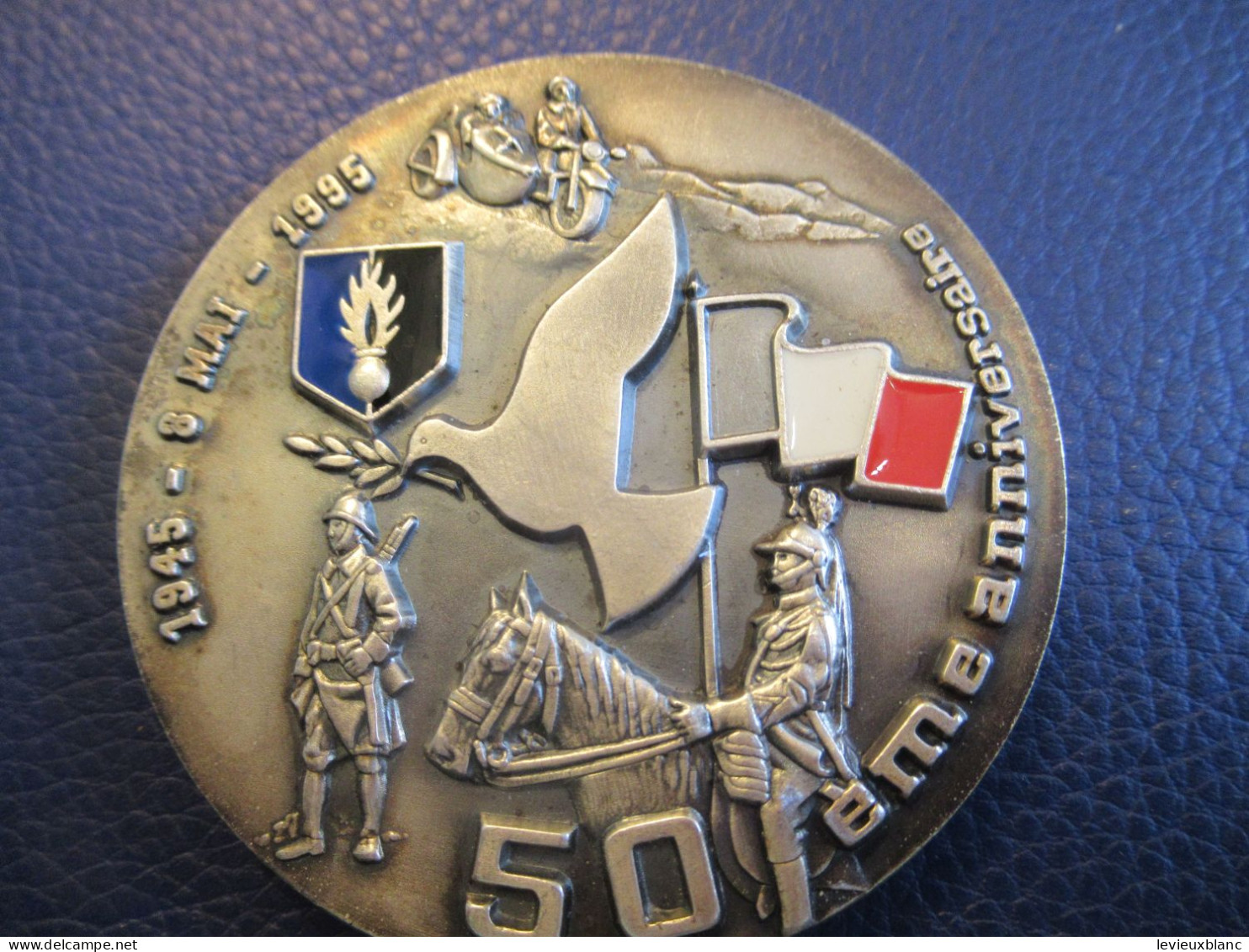 Médaille De Table / 50éme Anniversaire De La Fin De La Seconde Guerre Mondiale/ 1945- 8 Mai - 1995             MED428 - France