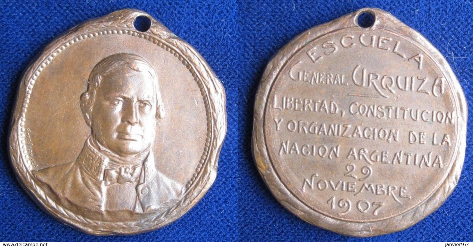 Argentine Médaille Inauguration De L’école General Urquiza 29 Novembre 1907. - Andere & Zonder Classificatie