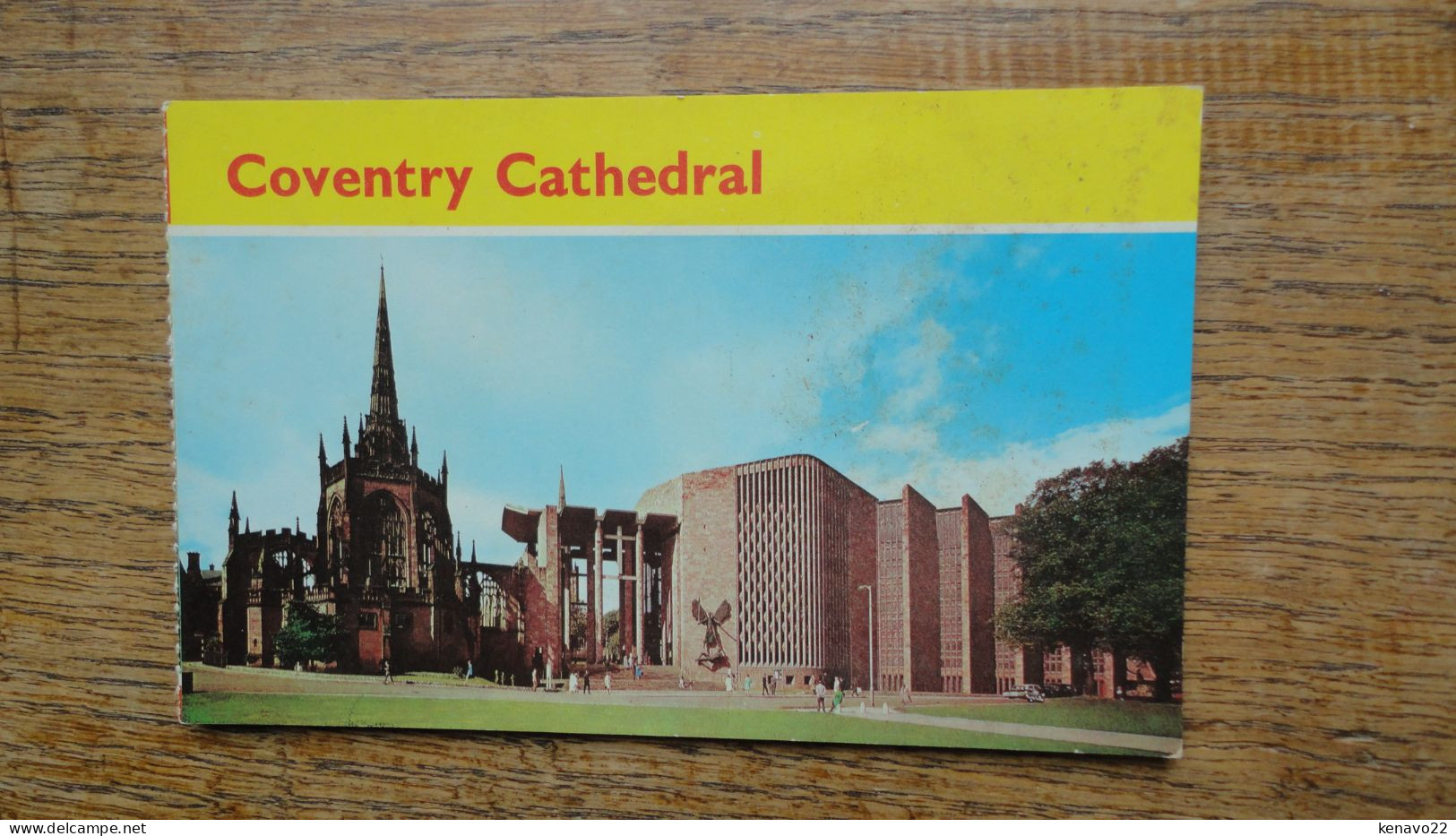 Royaume-uni , Coventry Cathedral , Old And New Building Seen From The East - Coventry