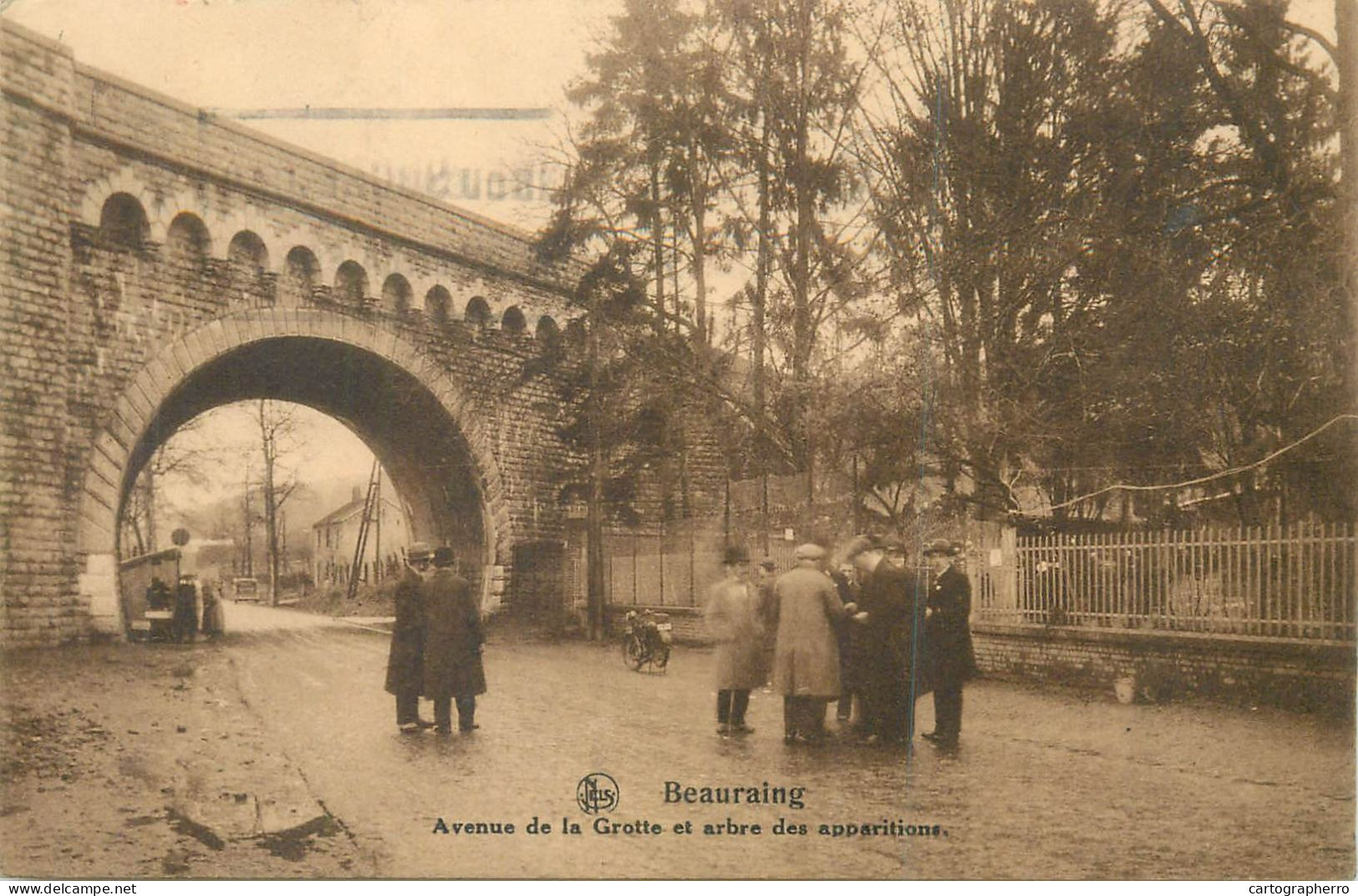 Belgium Beauraing Avenue De La Grotte Et Arbre Des Apparitions - Beauraing