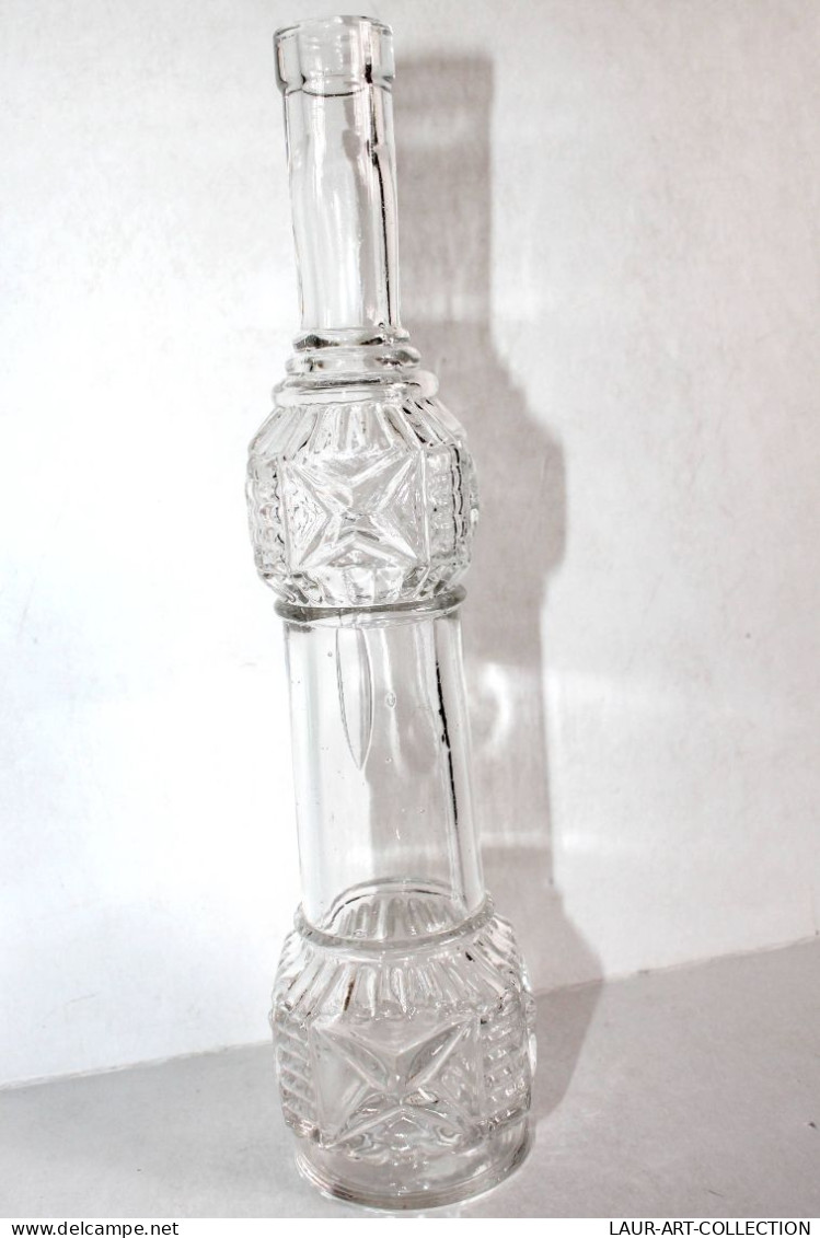 JOLIE ANCIENNE CARAFE BOUTEILLE EN VERRE MOULÉ, MOTIF EN RELIEF - VINTAGE H:26cm / ART DE LA TABLE (2501.4) - Karaf