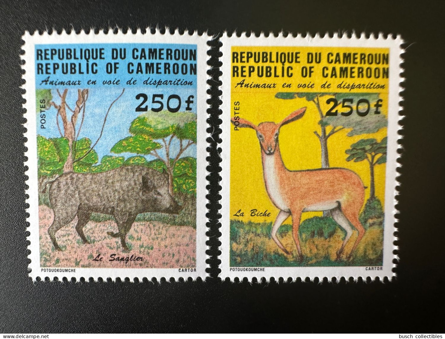 Cameroun Cameroon Kamerun 2014 Paire Mi. 1048 - 1049 C Animaux Disparition Faune Fauna Sanglier Biche Boar Reh Doe - Selvaggina