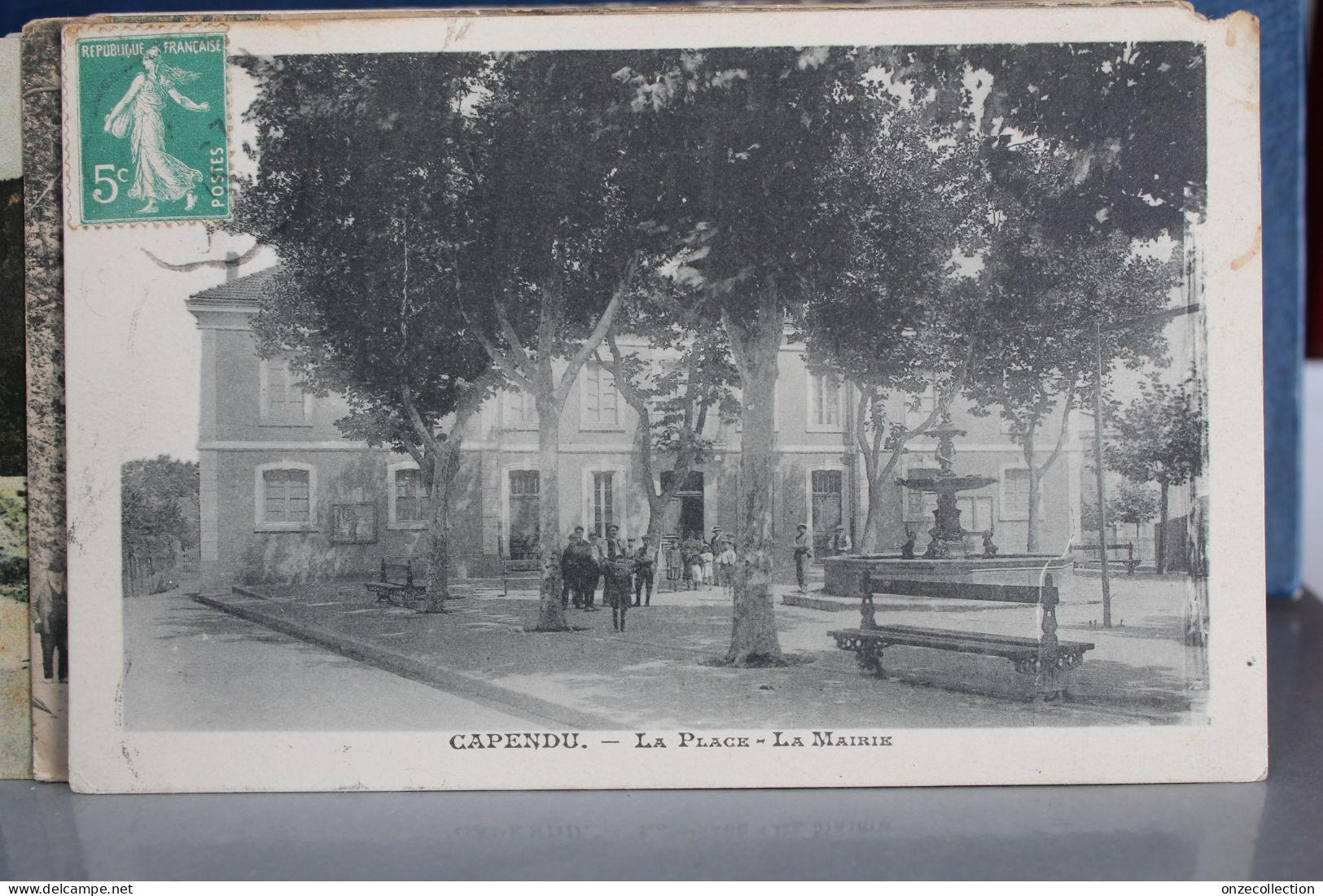 CAPENDU    -    PLACE  ET  MAIRIE    191. - Capendu