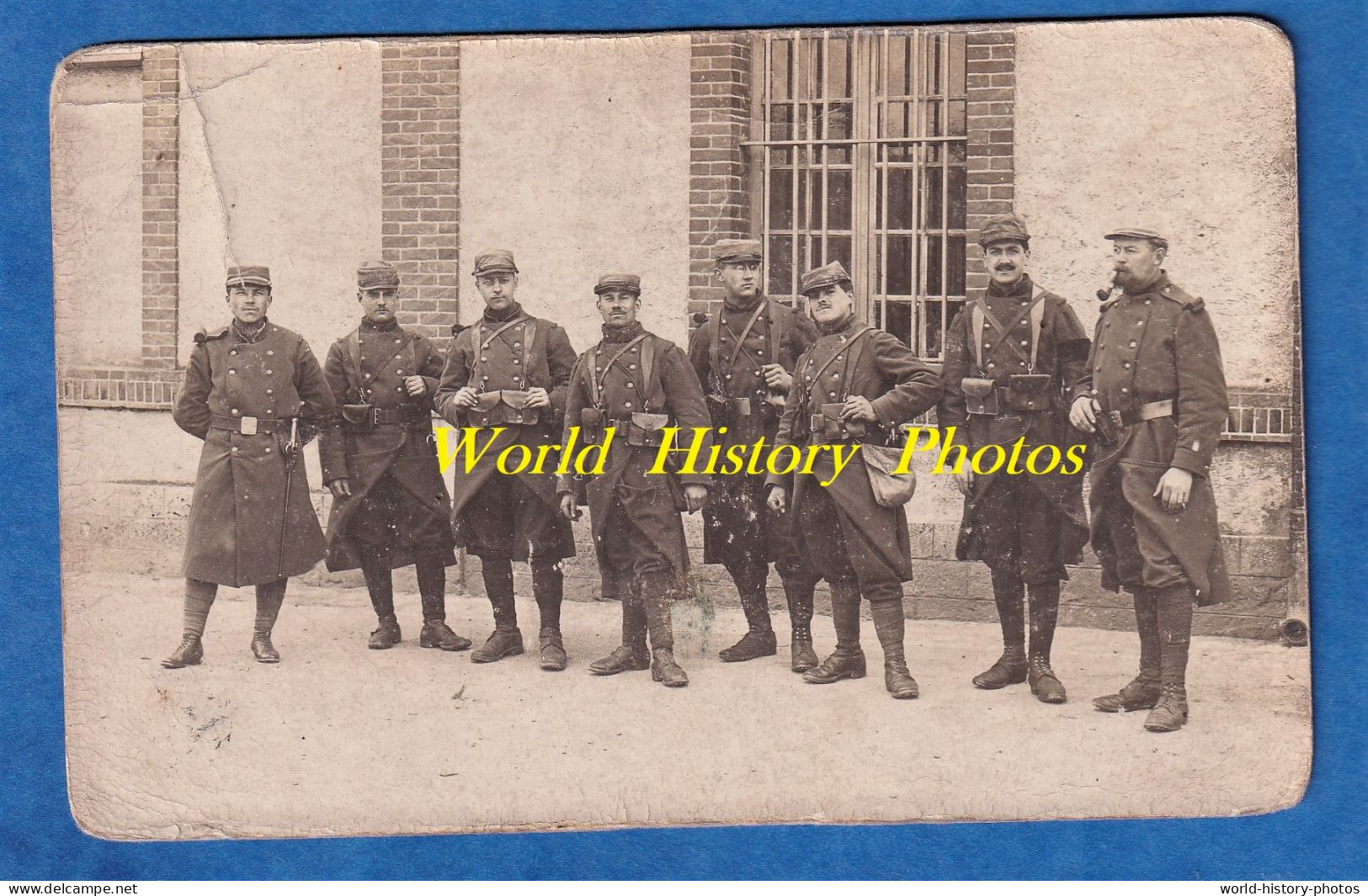 CPA Photo - CHARTRES ? - Beau Portrait De Soldat Du 102e Régiment D' Infanterie - Uniforme Capote Képi Equipement - Uniformes