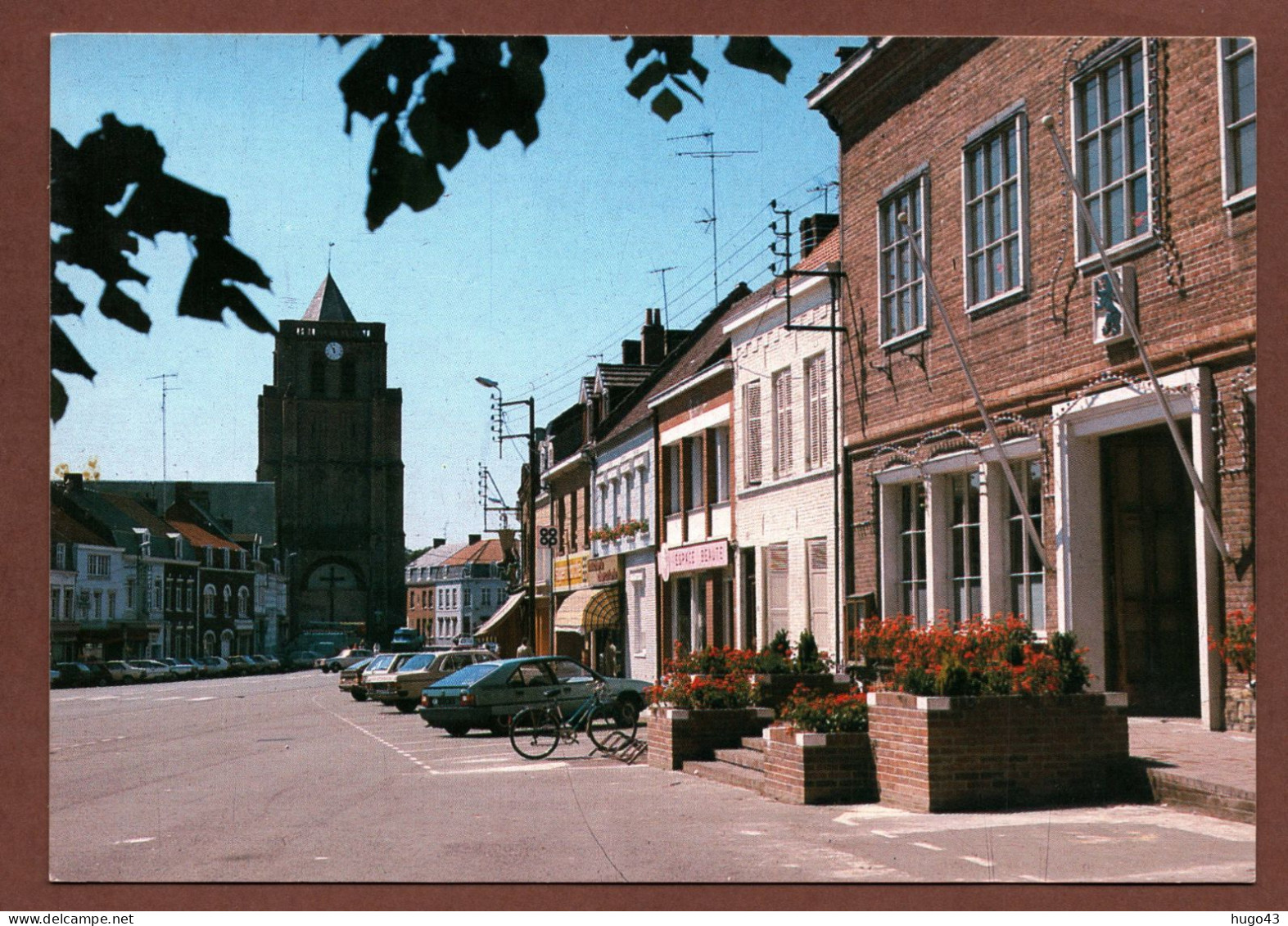 (RECTO / VERSO) WORMHOUT - L' EGLISE ET LA MAIRIE - CPSM GF - Wormhout