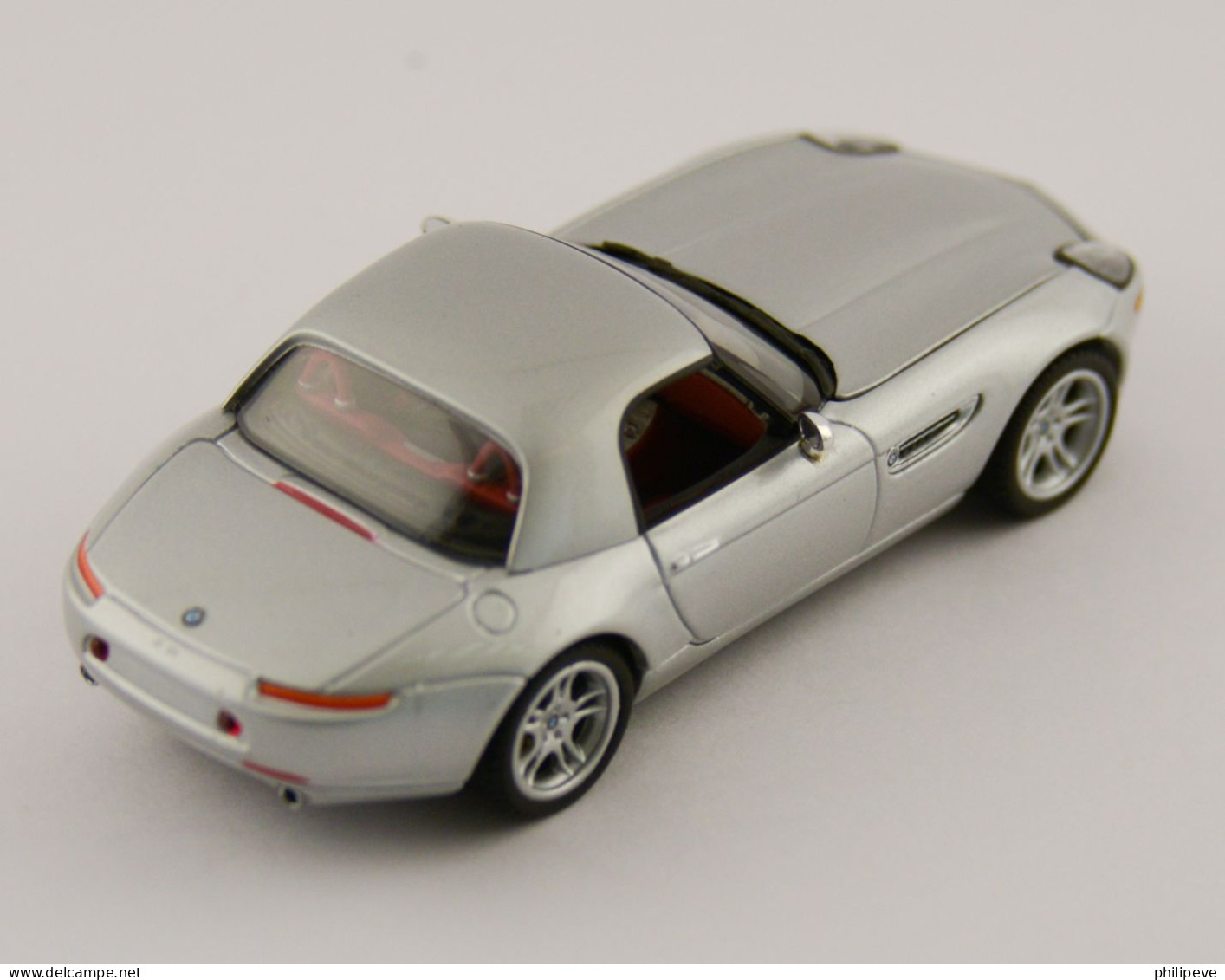 BMW Z8 - MINICHAMPS 1:43 - Minichamps