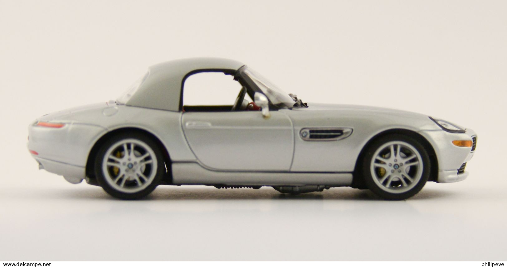 BMW Z8 - MINICHAMPS 1:43 - Minichamps