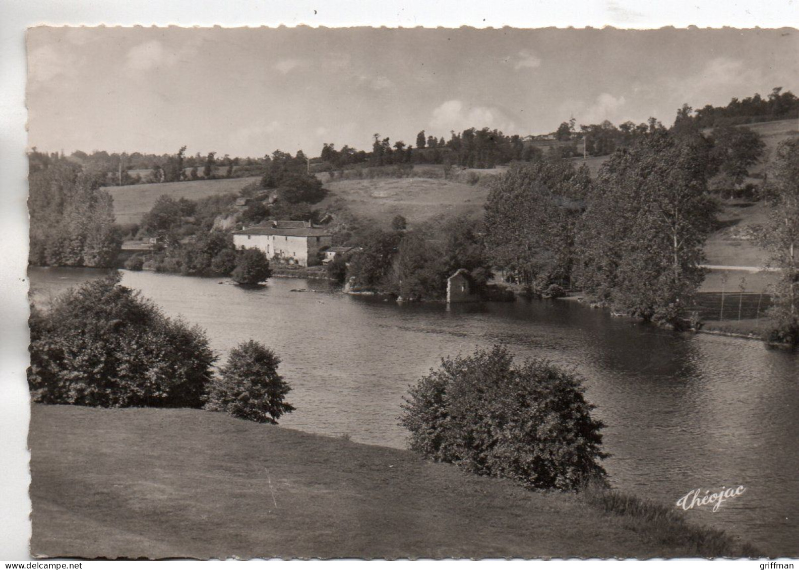 AVAILLES LIMOUZINE LES GRANDS MOULINS LE COTEAU DES RALETTES AU SOMMET LA FERME DE MORTAIGRE CPSM GM TBE - Availles Limouzine