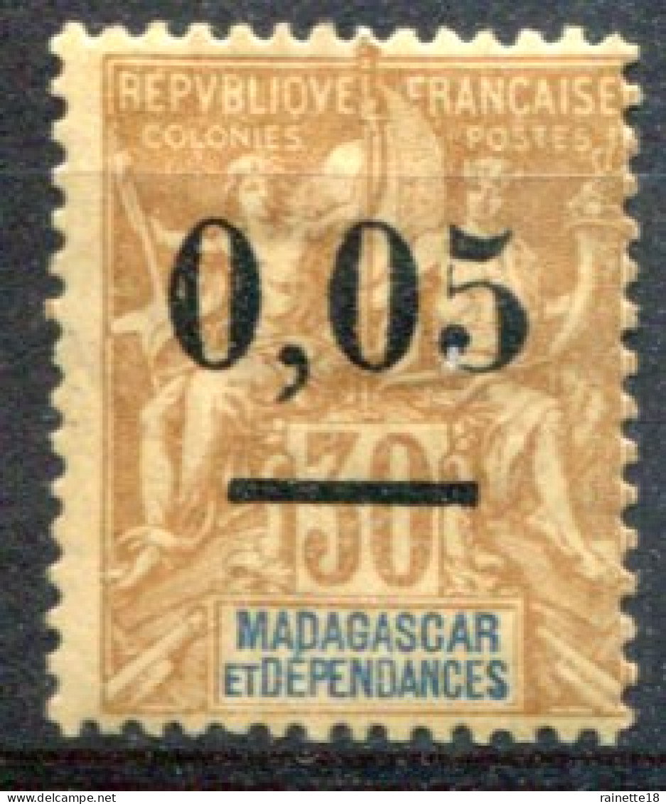 Madagascar       52  * - Neufs