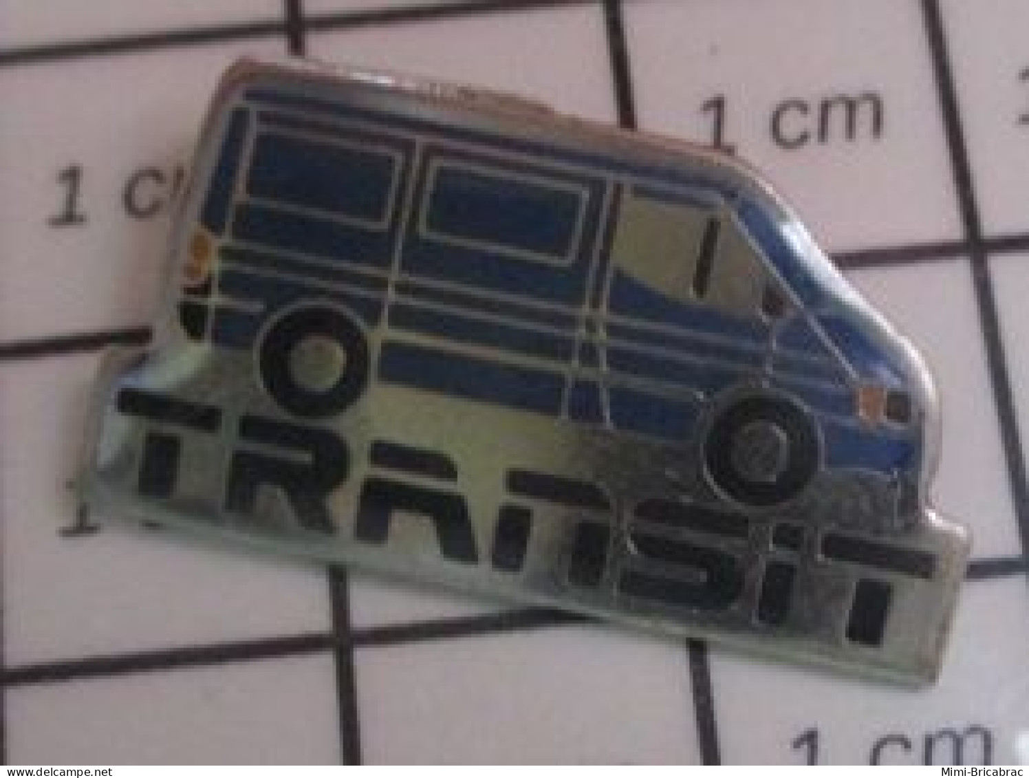 SP15 Pin's Pins / Beau Et Rare / AUTOMOBILES / FOURGON FORD TRANSIT - Ford