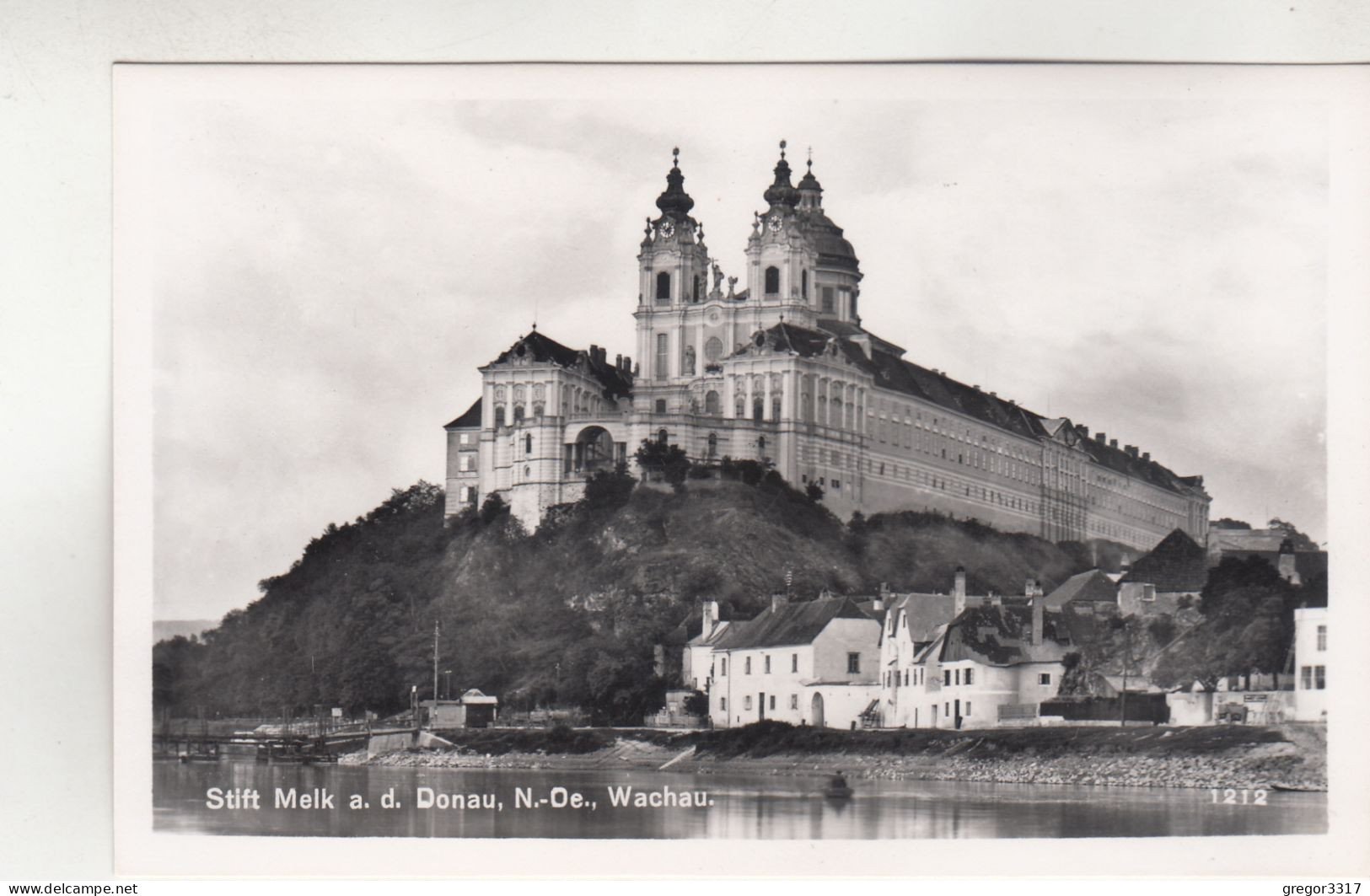 C8217) Stift MELK A. D. Donau  - NÖ - Wachau Von Der Donau Aus Gesehen ALT - Melk