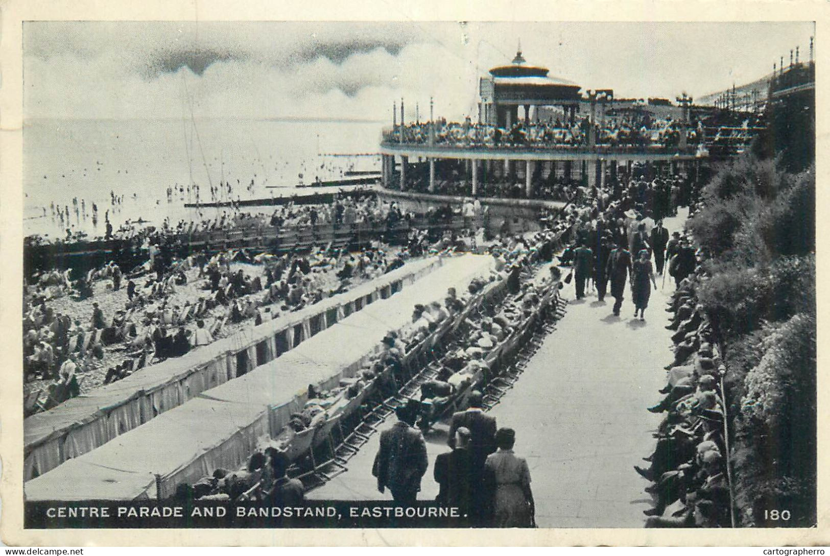 Postcard United Kingdom England Eastbourne Centre Parade And Bandstand - Eastbourne