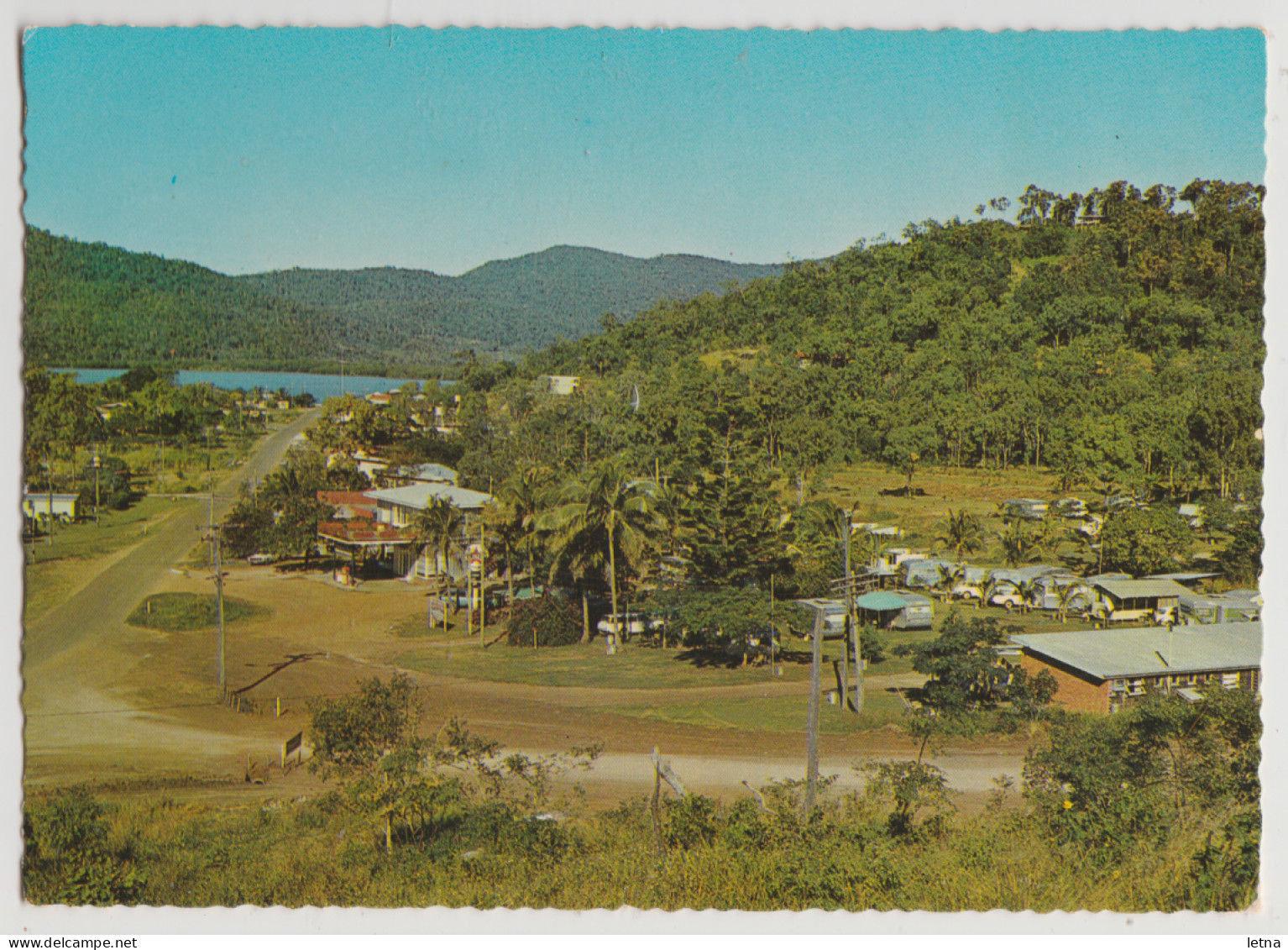 Australia QUEENSLAND QLD Caravan Park AIRLIE BEACH Murray Views W13 Postcard C1970s - Mackay / Whitsundays