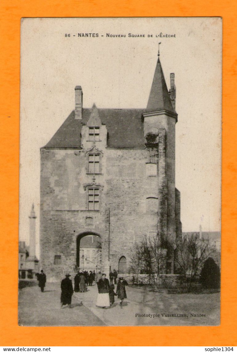 NANTES - Nouveau Square De L'Evéché - (Tampon De La Croix-Rouge  Angers ) - 1915 - - Nantes