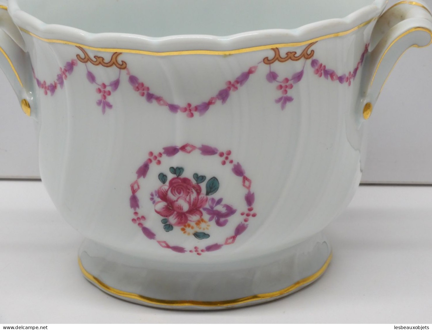 -JOLI CACHE POT PORCELAINE BERNARDAUD & Cie modèle MOZART COLLECTION  E