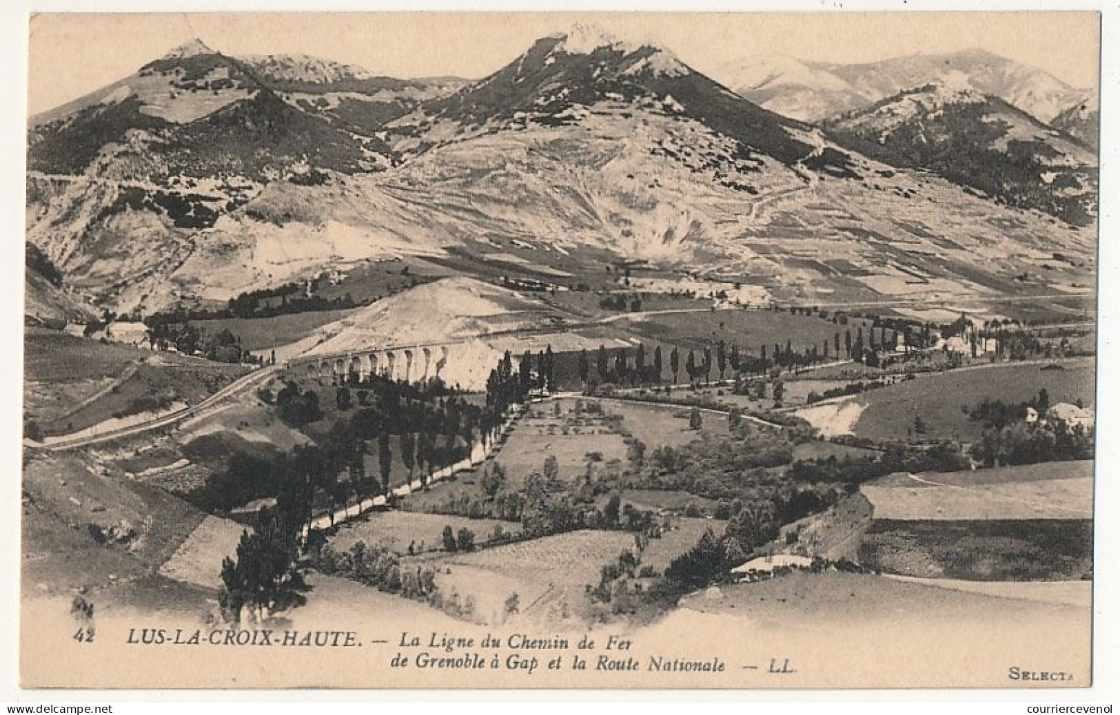 CPA - LUS-LA-CROIX-HAUTE (Drôme) - La Ligne De Chemin De Fer De Grenoble à Gap Et La Route Nationale - Sonstige & Ohne Zuordnung