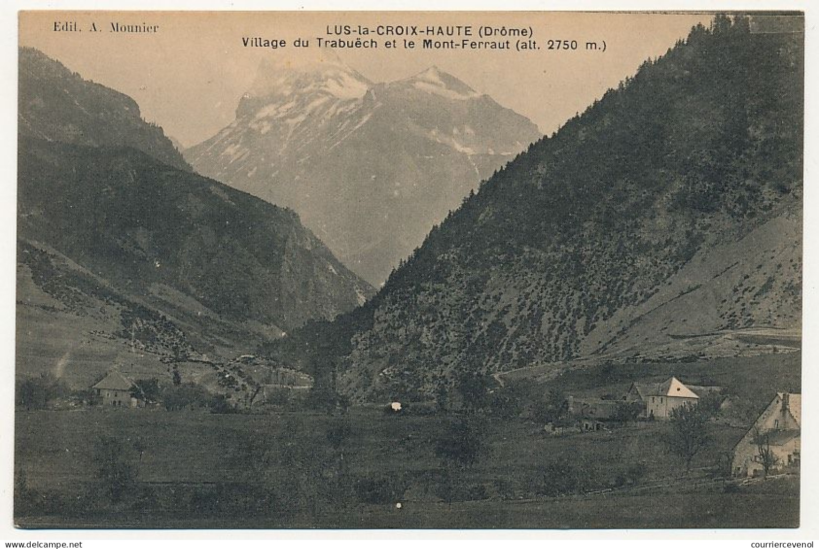 CPA - LUS-LA-CROIX-HAUTE (Drôme) - Village Du Trabuêch Et Le Mont-Ferraut - Sonstige & Ohne Zuordnung