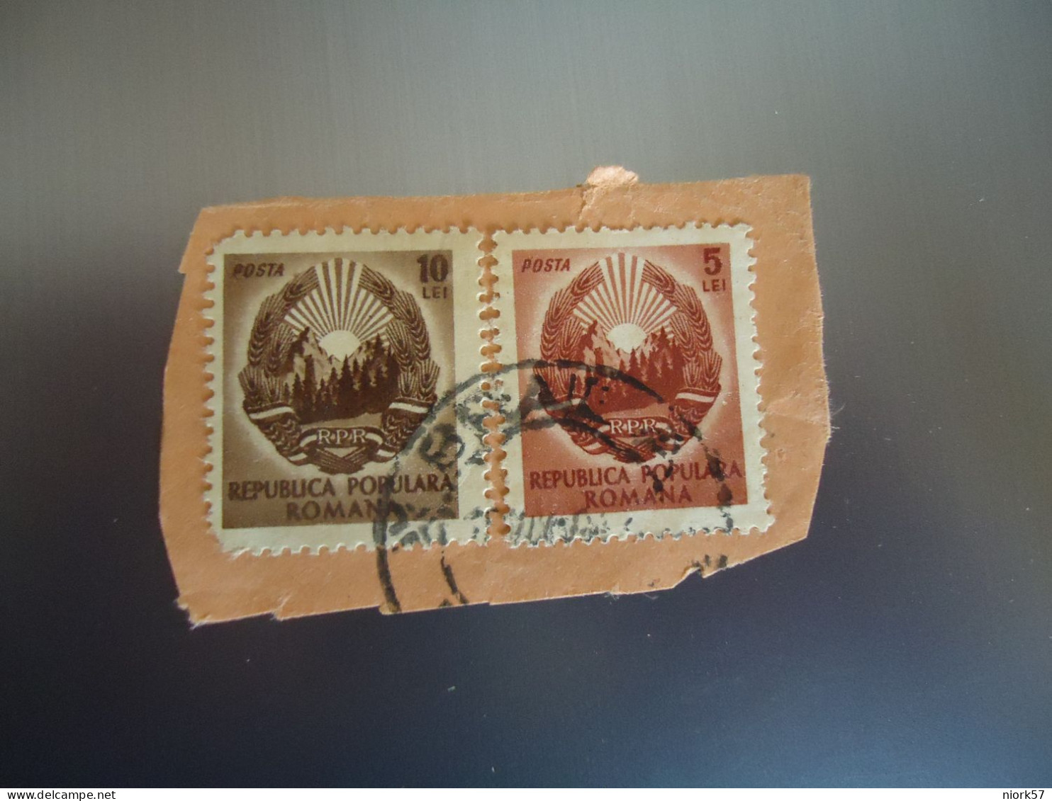 ROMANIA  USED STAMPS 2  ON PAPER  STAMPS 2 OLD  WITH POSTMARK - Marcophilie
