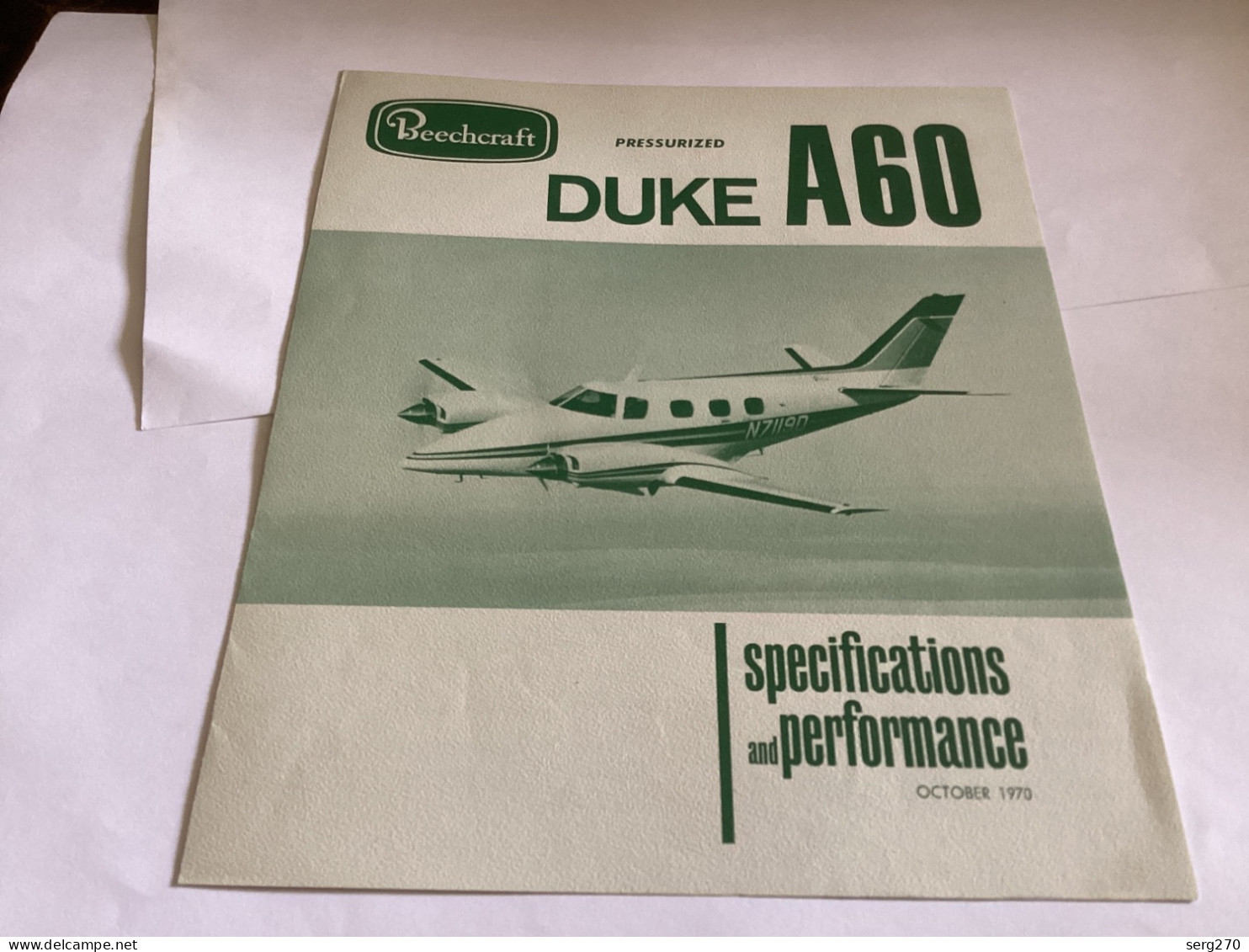 Avion Aviation Beecheraft PRESSURIZIO DUKE AGI 1970 Specifications And Performance OCTOBER 1970 - Transports