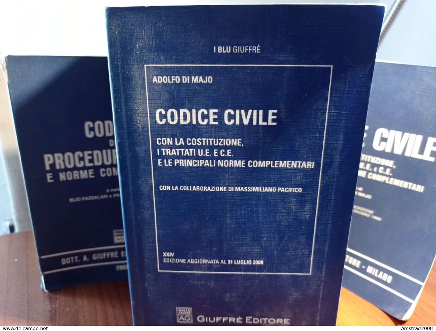 CODICE CIVILE + CODICE DI PROCEDURA CIVILE + CODICE CIVILE CON LA COSTITUZIONE - 3 LIBRI DI DIRITTO CIVILE