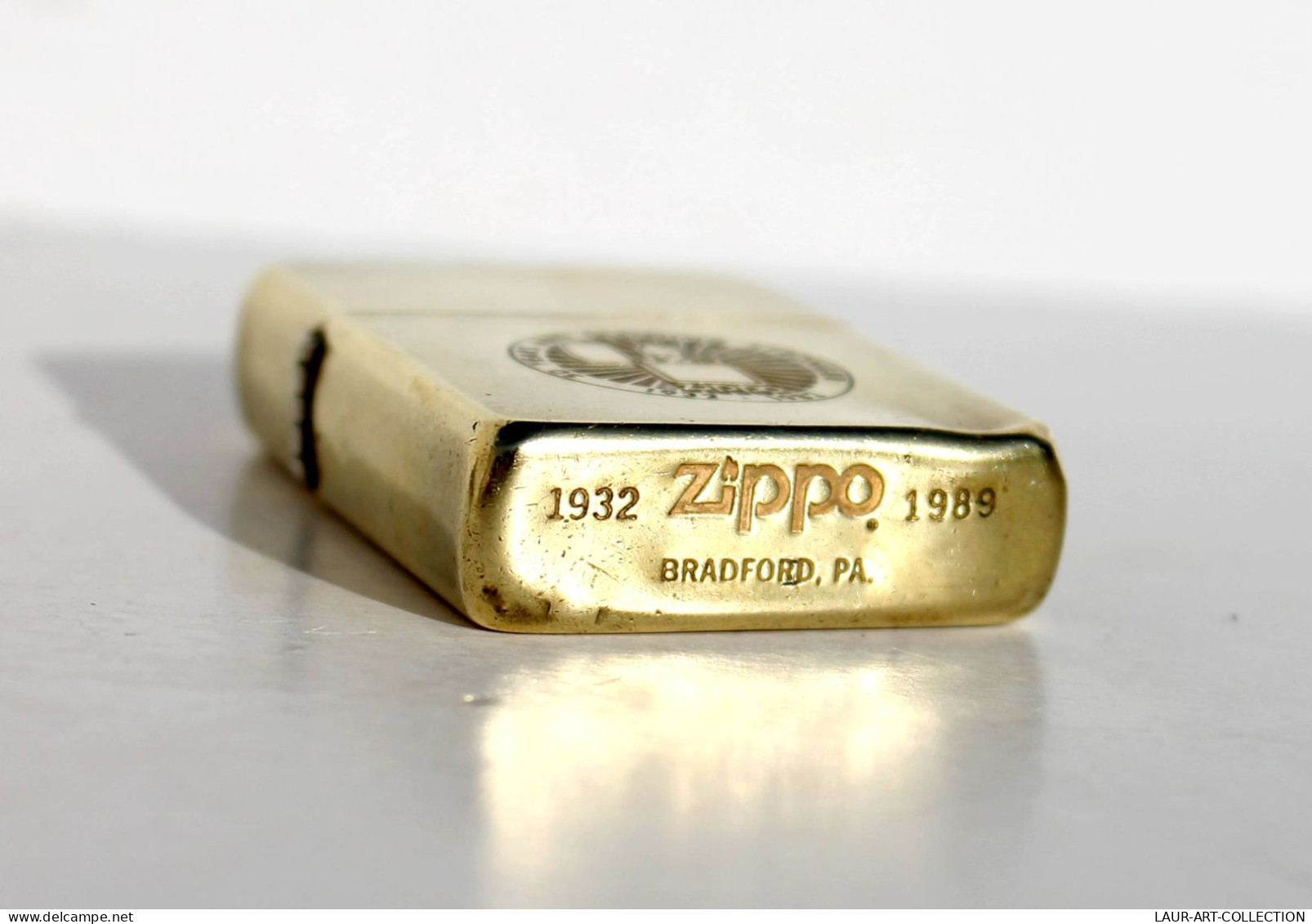 BRIQUET ZIPPO - 50 YEARS AND GLOWING STRONGER 1932-1982 BRADFORD - RECHARGEABLE / VINTAGE PETROL LIGHTER  (2304.77)