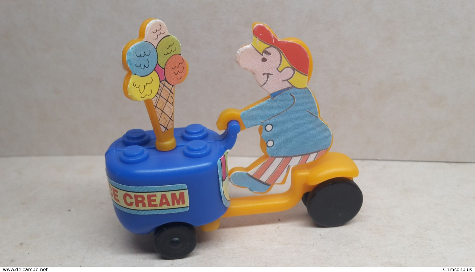 1996 Ferrero - Kinder Surprise - K96 13 - Ice Cream Truck - Monoblocs