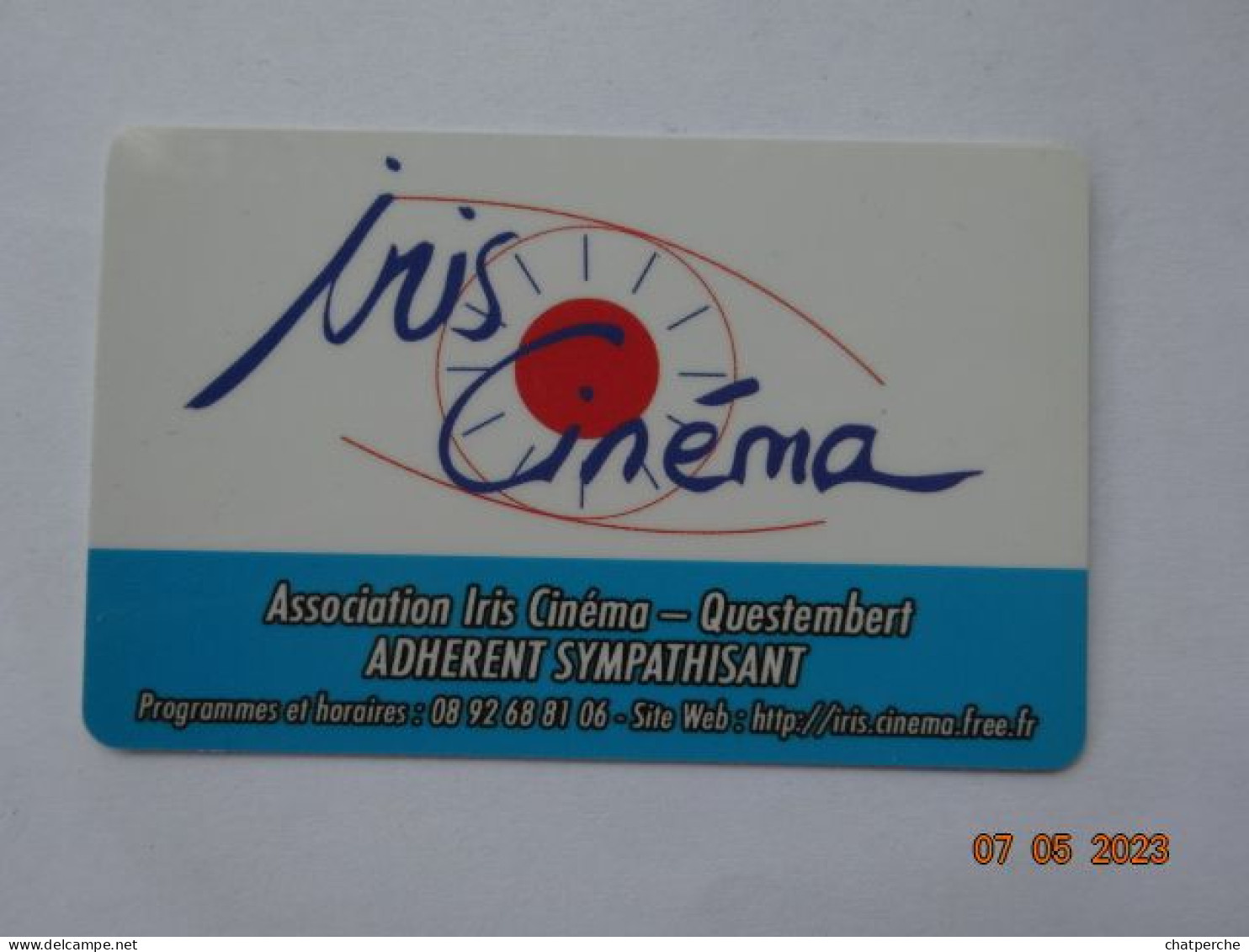 CINECARTE CARTE CINEMA CINE CARD BANDE MAGNETIQUE  CINEMA IRIS CINEMA ADHERENT QUESTEMBERT 52 QUESTEMBERT - Kinokarten