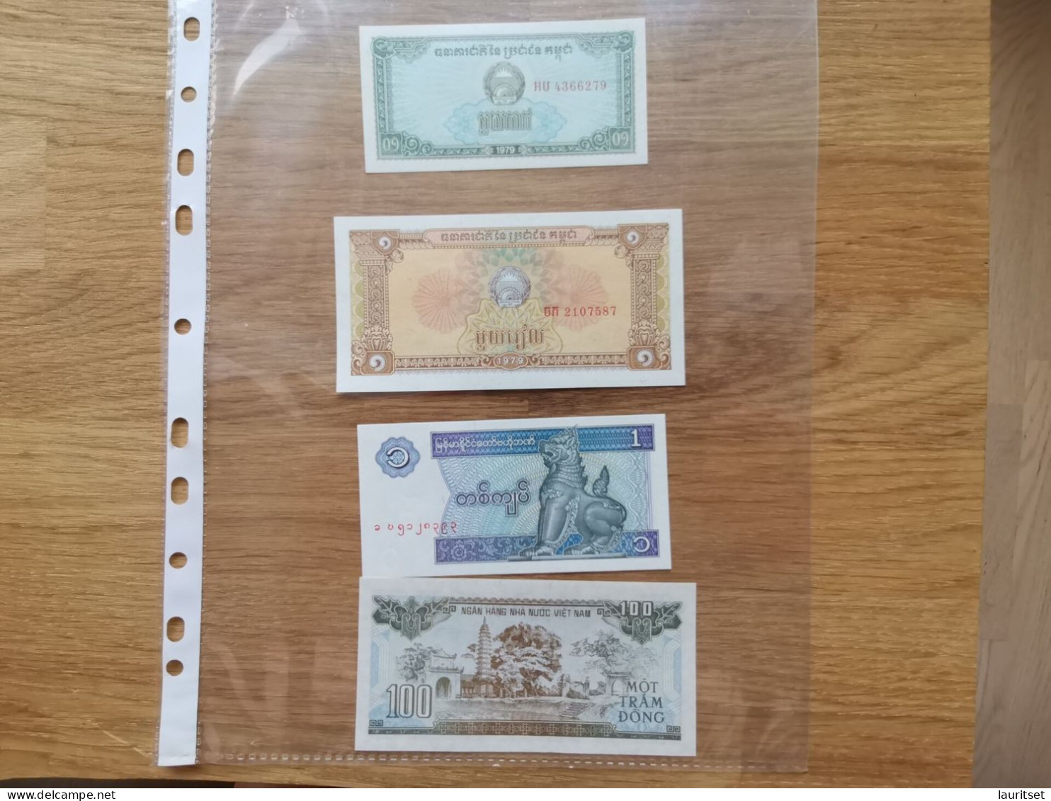 4 Bank Notes From Asia, UNC - Other - Asia