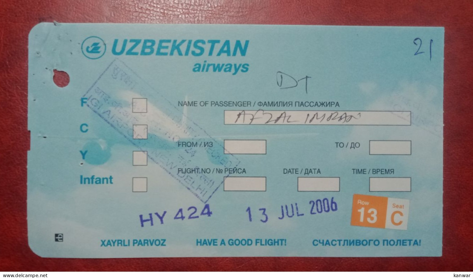 UZBEKISTAN AIRWAYS AIRLINES PASSENGER BOARDING PASS ECONOMY CLASS - Instapkaart