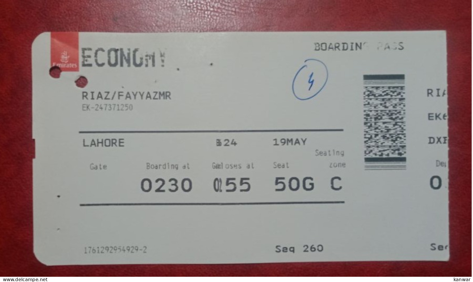 EMIRATES AIRLINES PASSENGER BOARDING PASS ECONOMY CLASS - Carte D'imbarco