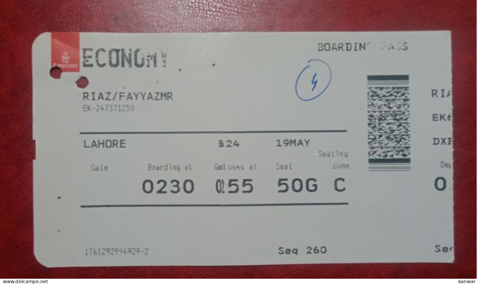 EMIRATES AIRLINES PASSENGER BOARDING PASS ECONOMY CLASS - Tarjetas De Embarque