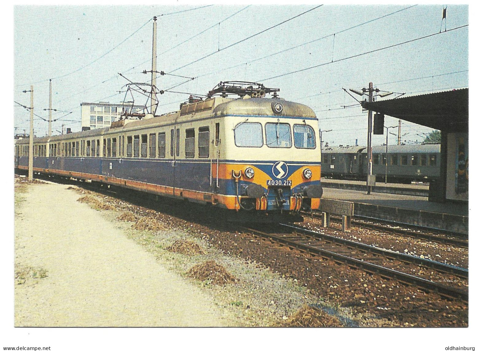 2327h: Eisenbahn AK ÖBB- Triebwagen 4030.2, Bahnhof Praterstern, VOR, Simmering-Graz-Pauker - Prater