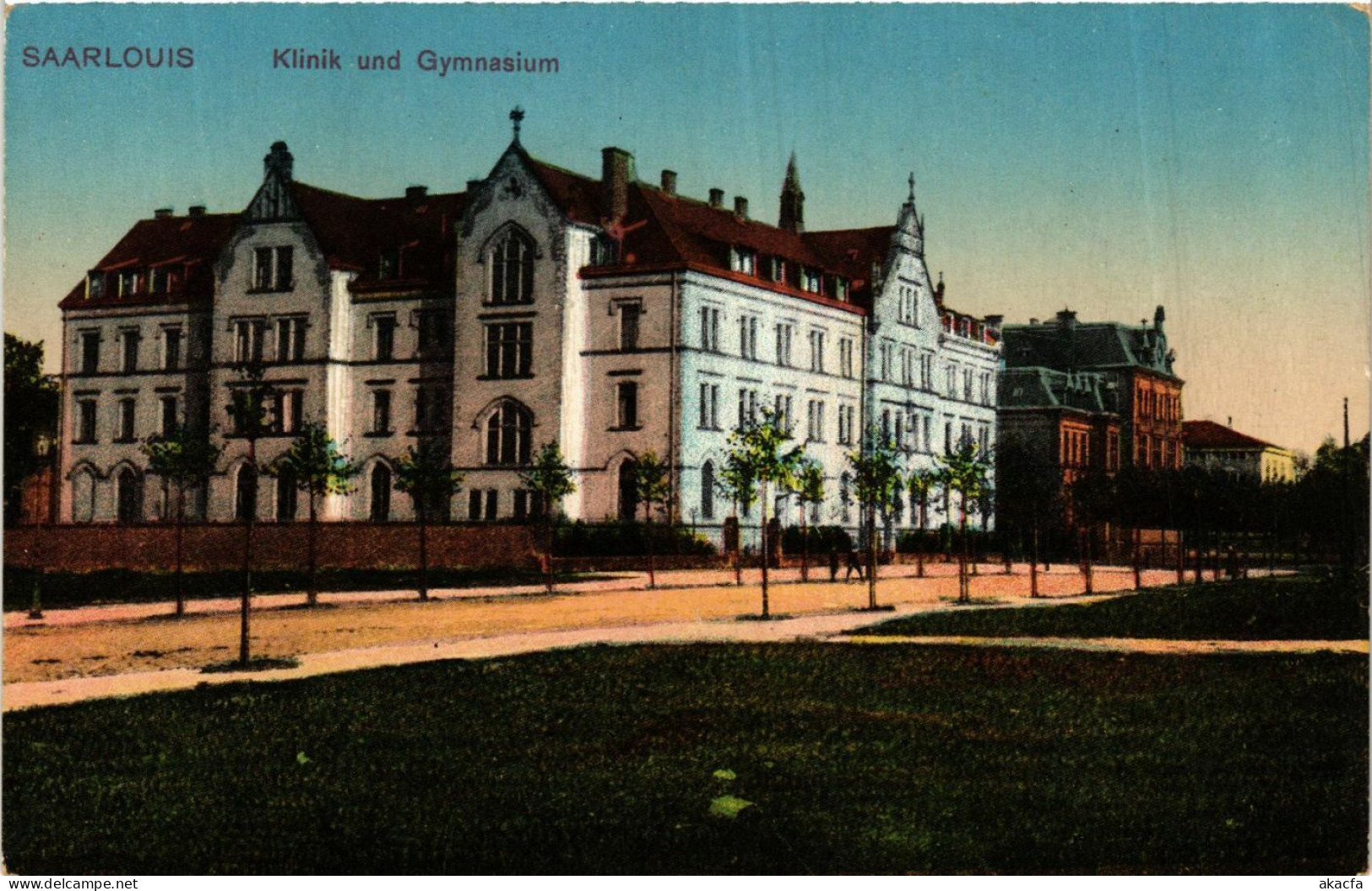 CPA AK Saarlouis Klinik U Gymnasium GERMANY (939677) - Kreis Saarlouis