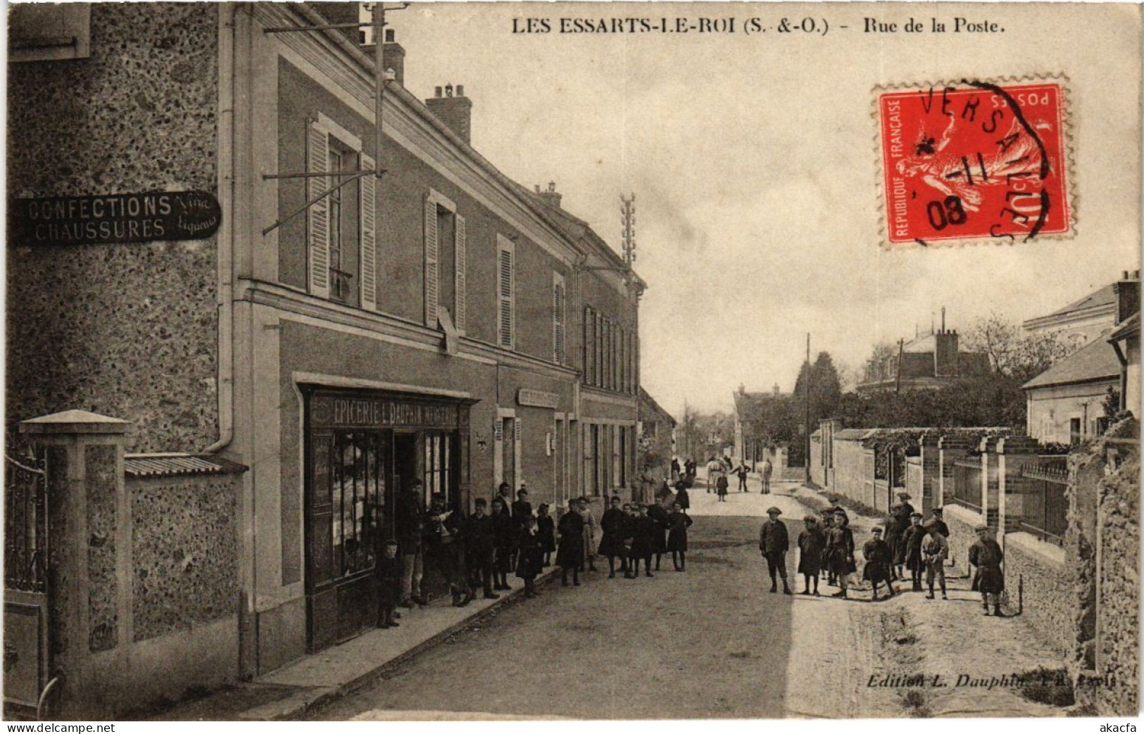 CPA Les ESSARTS-le-ROI - Rue De La Poste (246361) - Les Essarts Le Roi