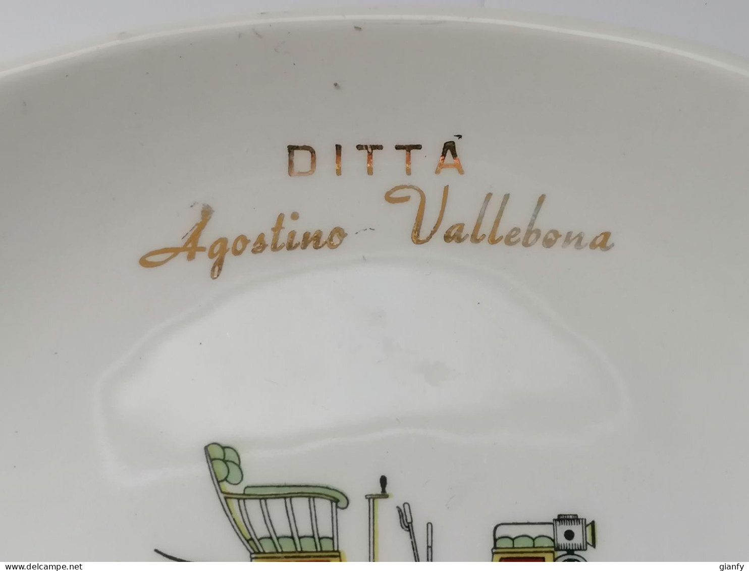 POSACENERE IN CERAMICA PUBBLICITA "DITTA AGOSTINO VALLEBONA" - CAGLIARI SARDEGNA 1950 ASHTRAY ADVERTISING