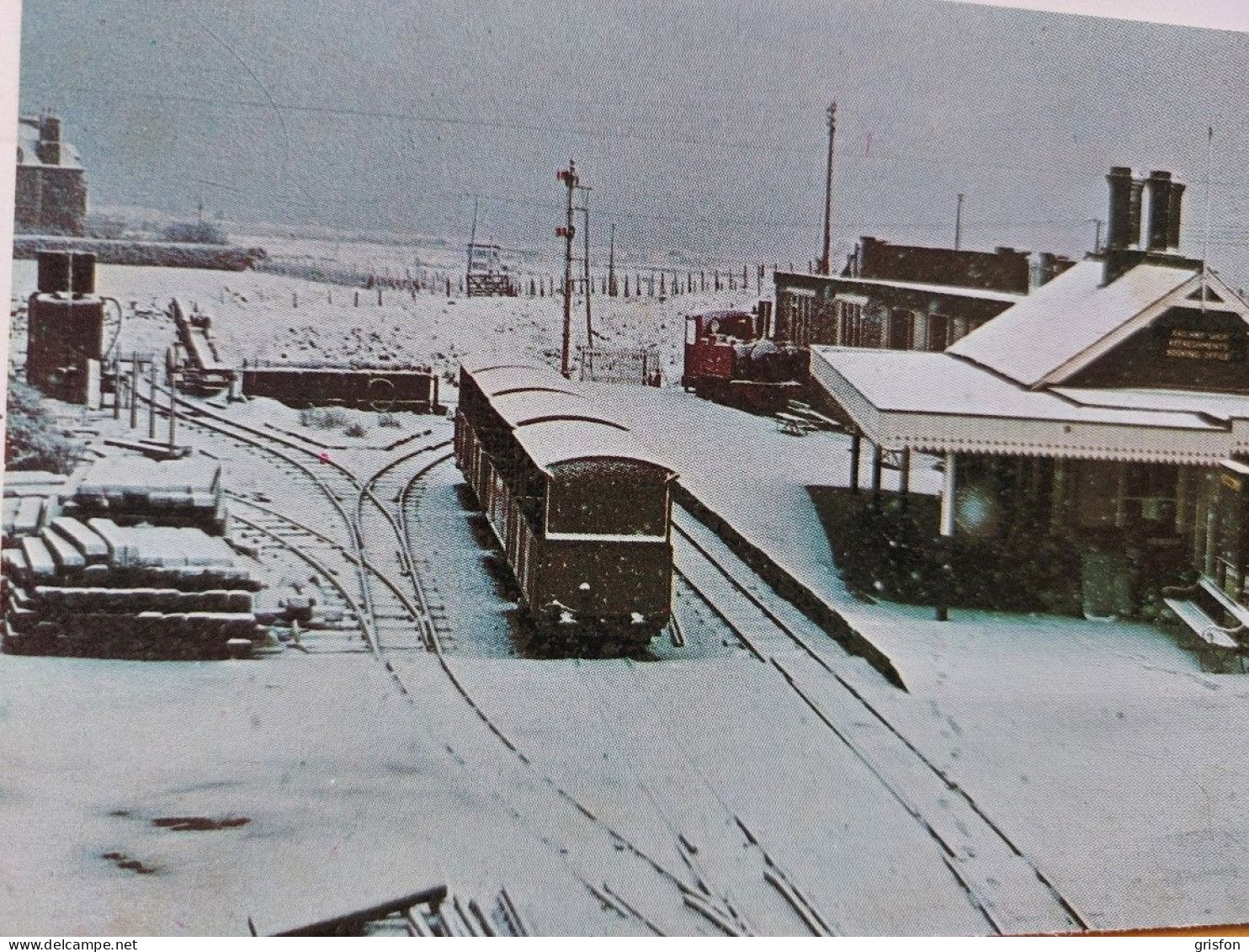 Tywyn Wharf Station - Gares - Avec Trains