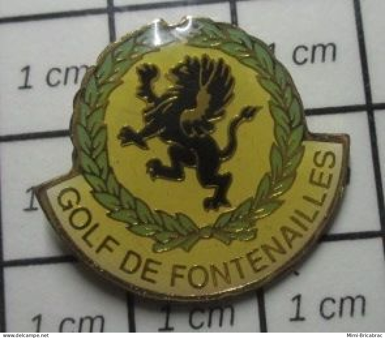 SP15 Pin's Pins / Beau Et Rare / SPORTS / GRIFFON NOIR GOLF DE FONTENAILLE - Golf