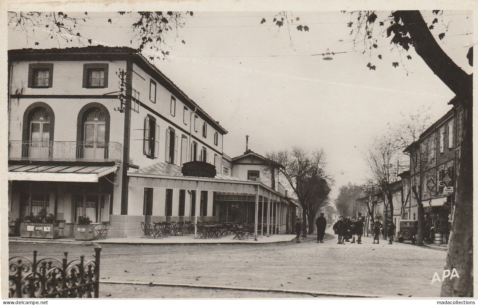 Saint Sulpice (81 - Tarn) Avenue De La Gare - Saint Sulpice