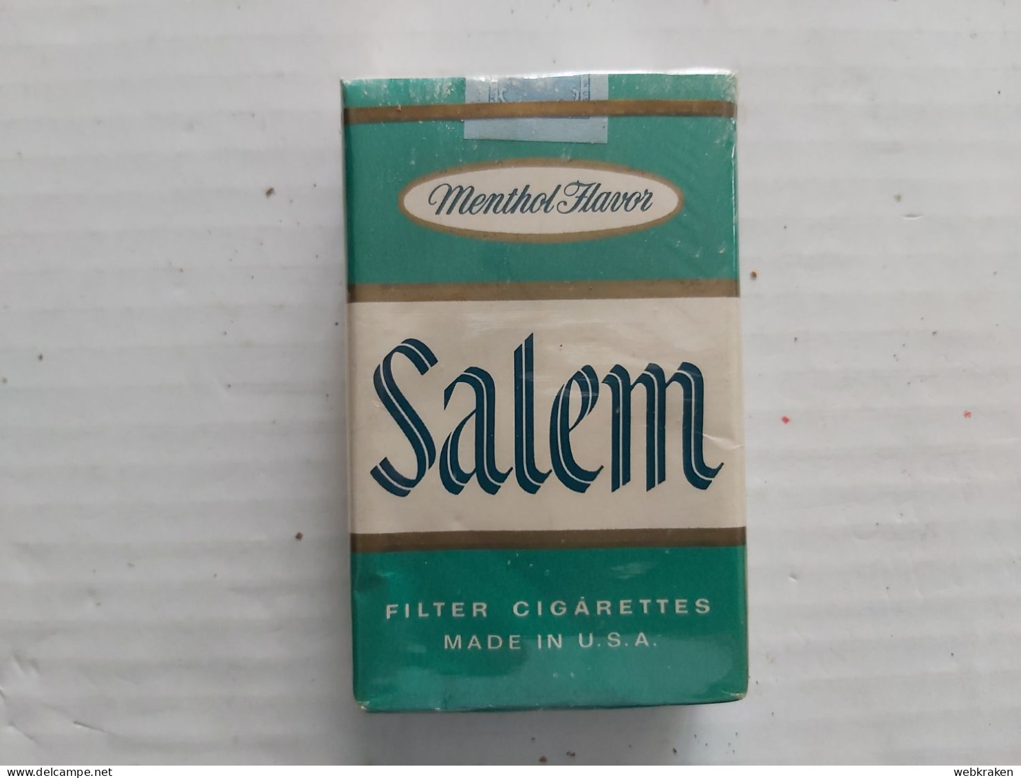 PACCHETTO CON SIGARETTE PIENO TABACCO FUMO TABACS WITH ORIGINAL CIGARETTES TOBACCO MARCA SALEM MENTHOL NON APERTO - Zigarettenhalter U. -spitzen