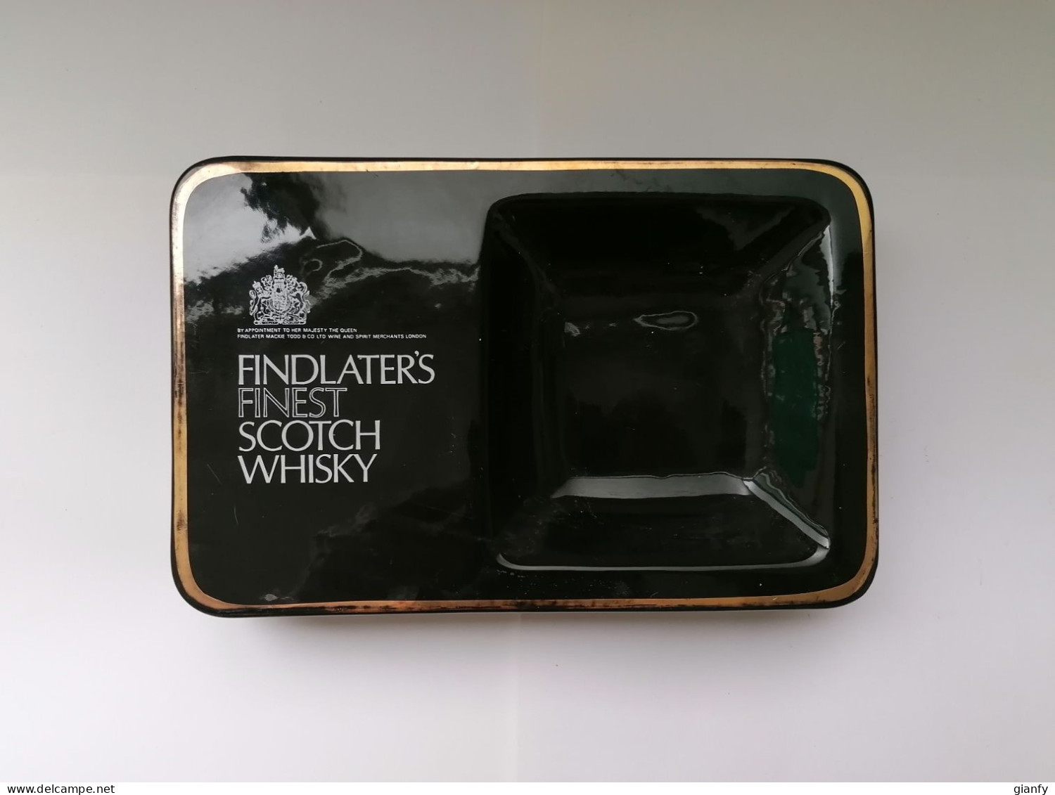 POSACENERE IN CERAMICA PUBBLICITA "FINDLATER'S" FINEST SCOTCH WHISKY 1990 ASHTRAY ADVERTISING MADE IN ENGLAND - Porcelain