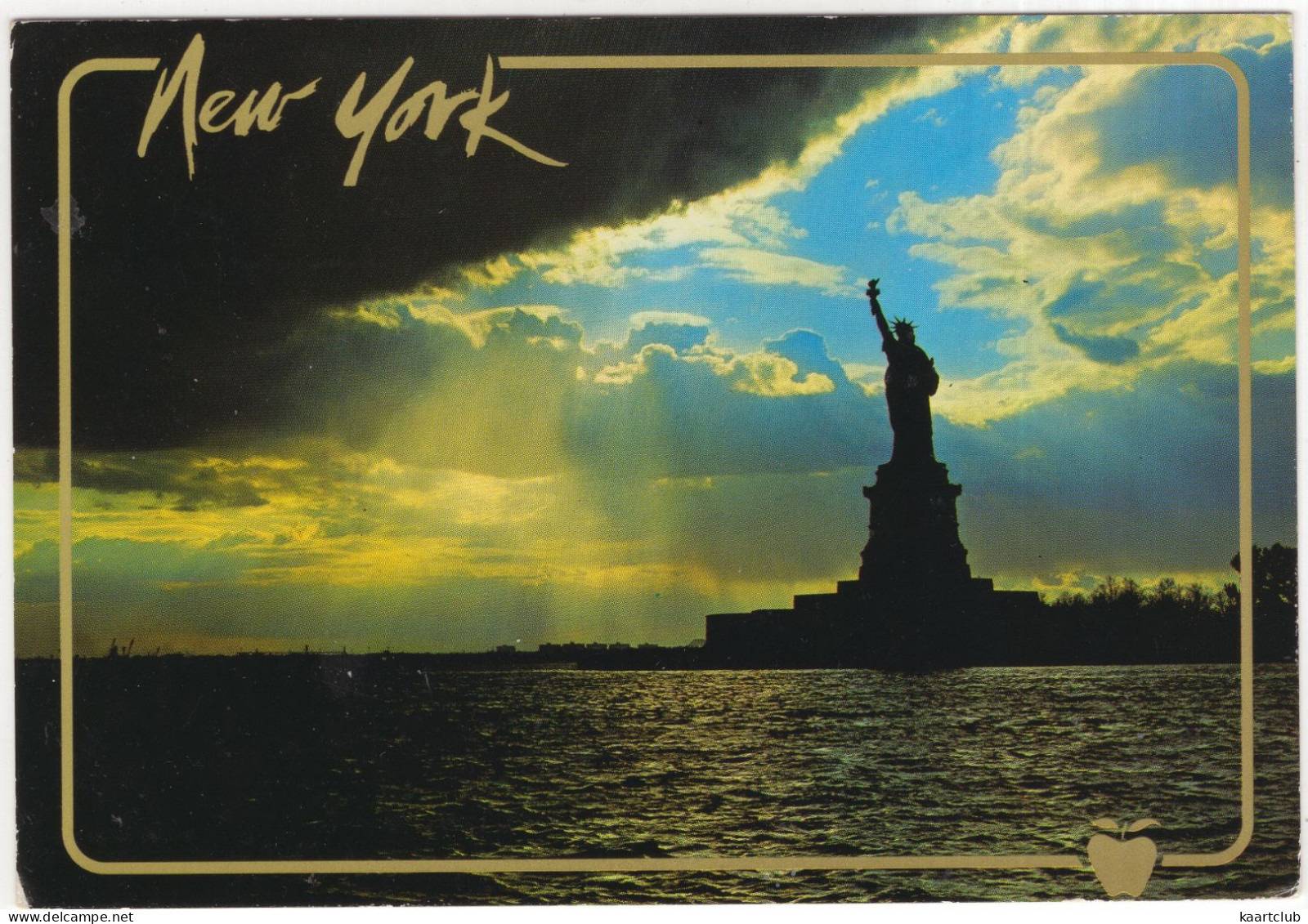 Statue Of Liberty - Liberty Island - Evening Sky - (New York City, USA)  - (1990) - Statue Of Liberty
