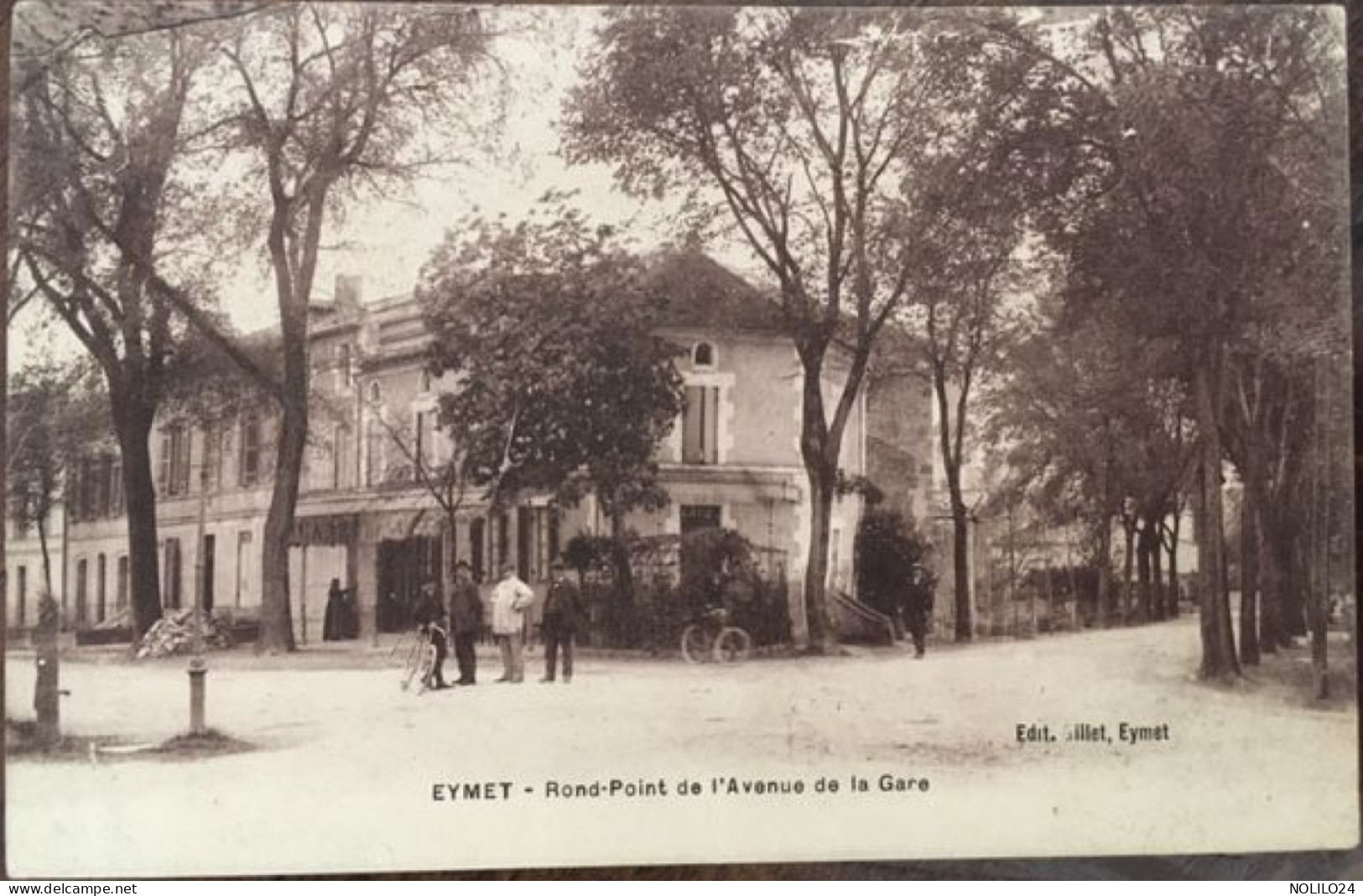 Cpa, 24 Dordogne, EYMET Rond-Point De L'Avenue De La Gare, Animée, éd Gillet - Eymet